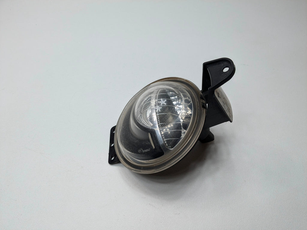 2010 - 2013 OEM MINI COOPER FRONT RIGHT PASSENGER SIDE BUMPER MOUNTED FOG LIGHT