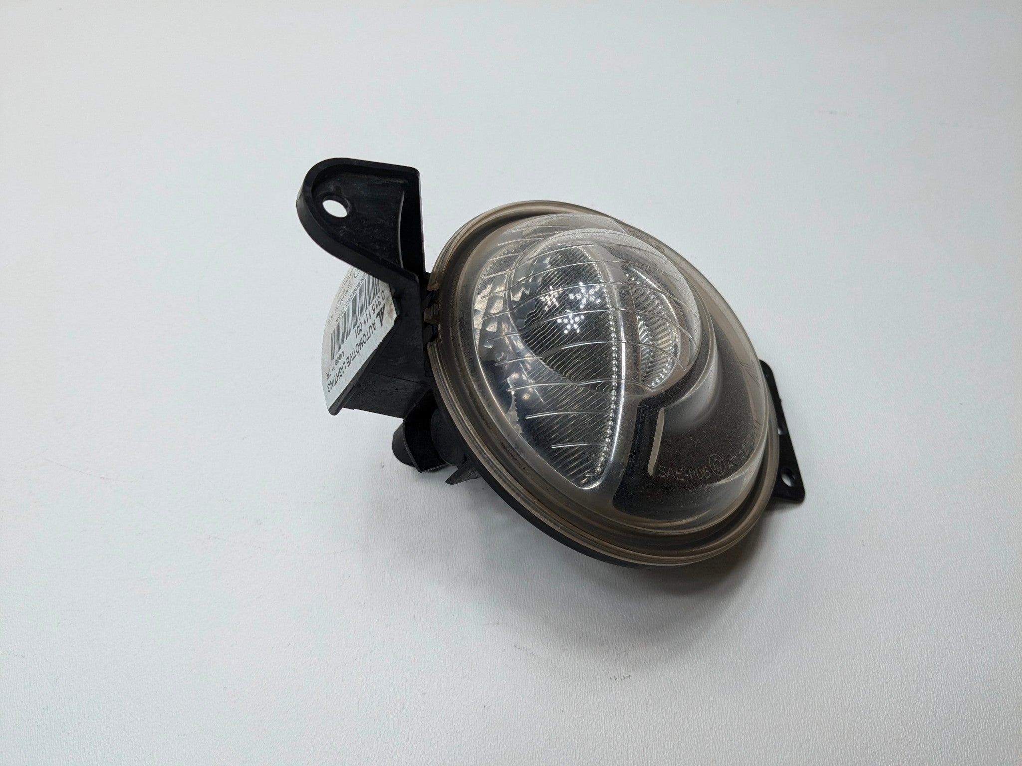 2010 - 2013 OEM MINI COOPER FRONT RIGHT PASSENGER SIDE BUMPER MOUNTED FOG LIGHT