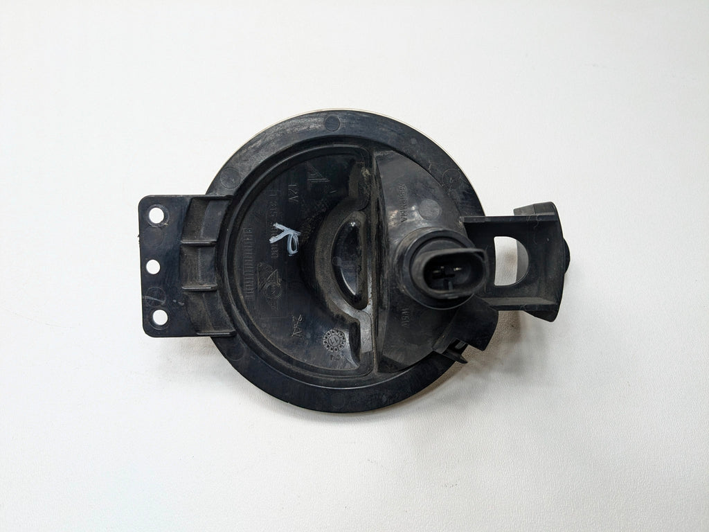 2010 - 2013 OEM MINI COOPER FRONT RIGHT PASSENGER SIDE BUMPER MOUNTED FOG LIGHT