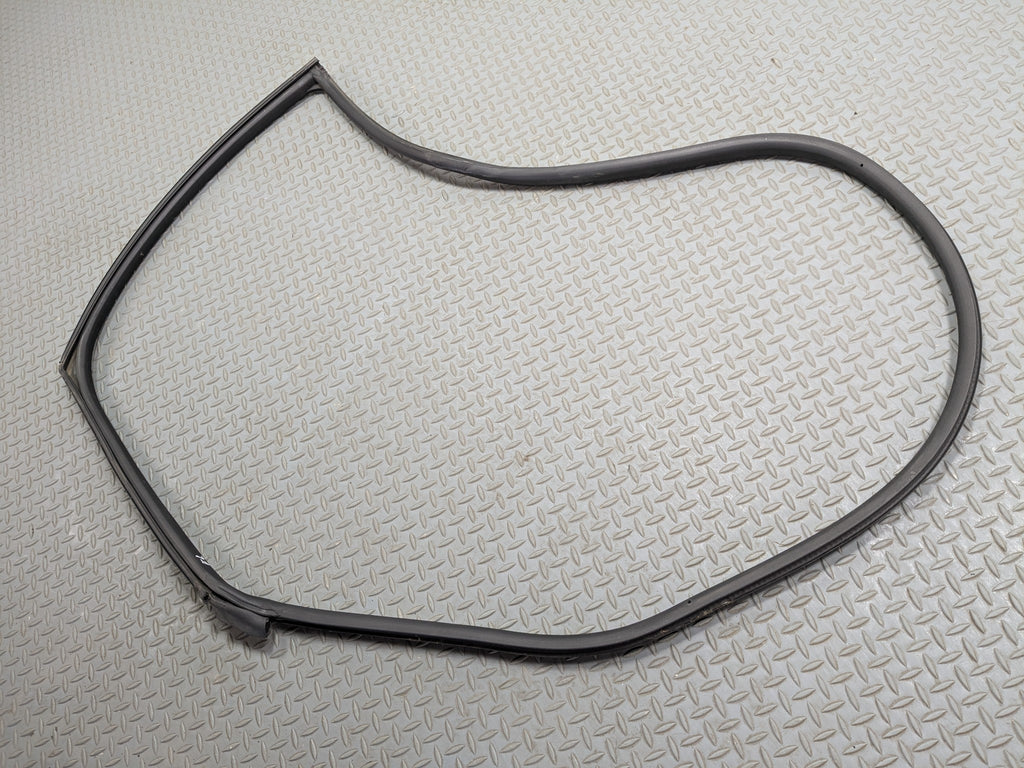 2010 - 2013 OEM MINI COOPER FRONT LEFT SIDE DOOR SEAL WEATHER STRIPPING RUBBER