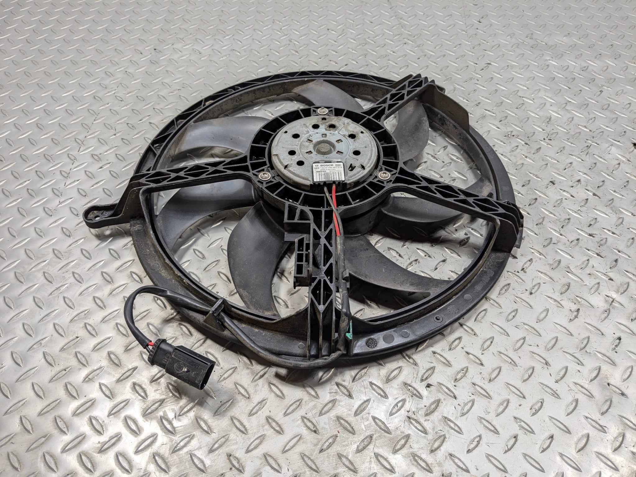 2010 - 2013 OEM MINI COOPER ELECTRIC COOLING RADIATOR MOTOR FAN ASSEMBLY