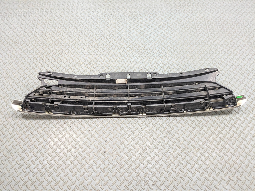 2010 - 2013 OEM MINI COOPER FRONT BUMPER MOUNTED UPPER GRILLE ASSEMBLY CHROME