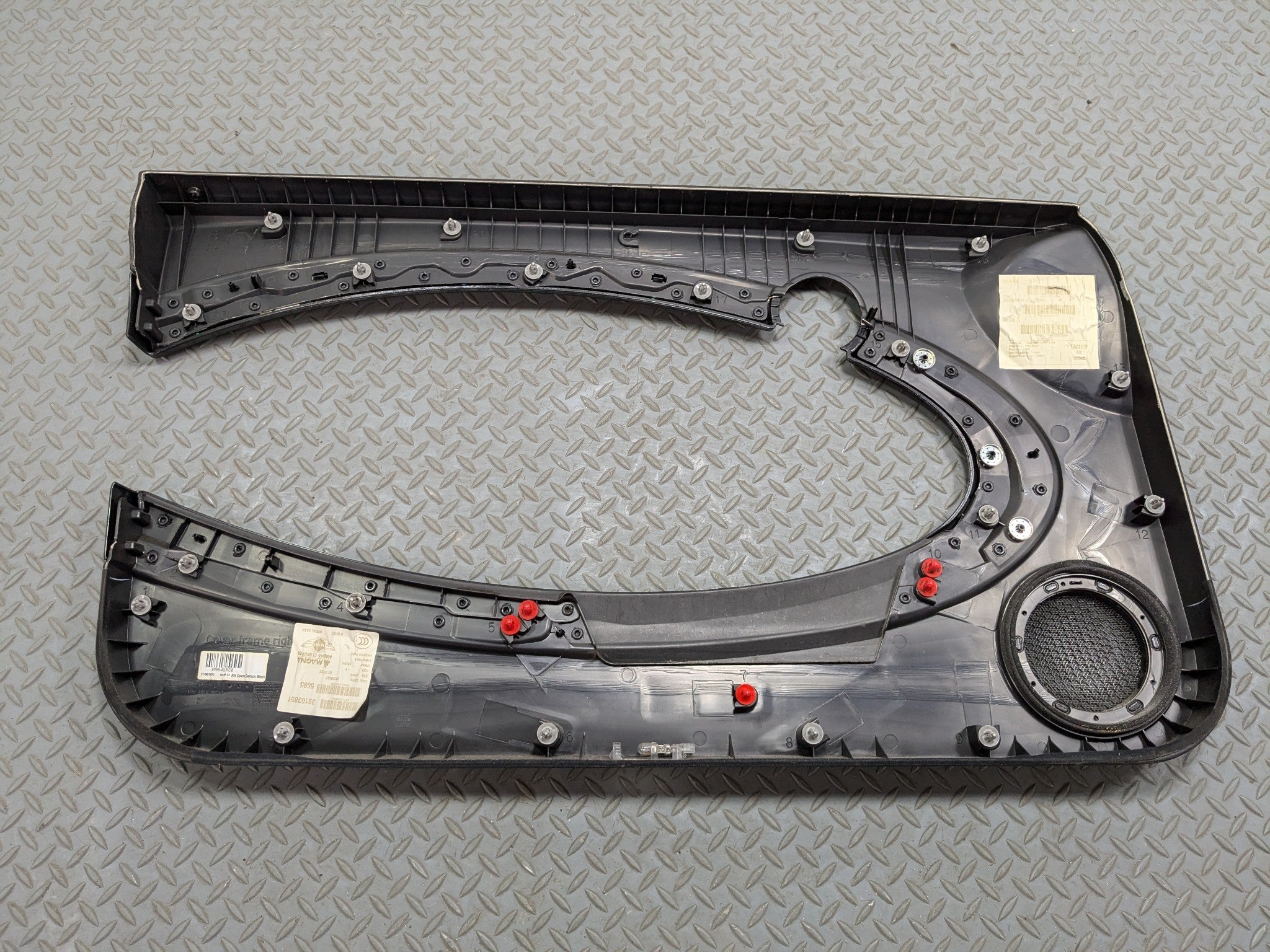 2010 - 2013 OEM MINI COOPER FRONT RIGHT SIDE DOOR INTERIOR TRIM PANEL BLACK