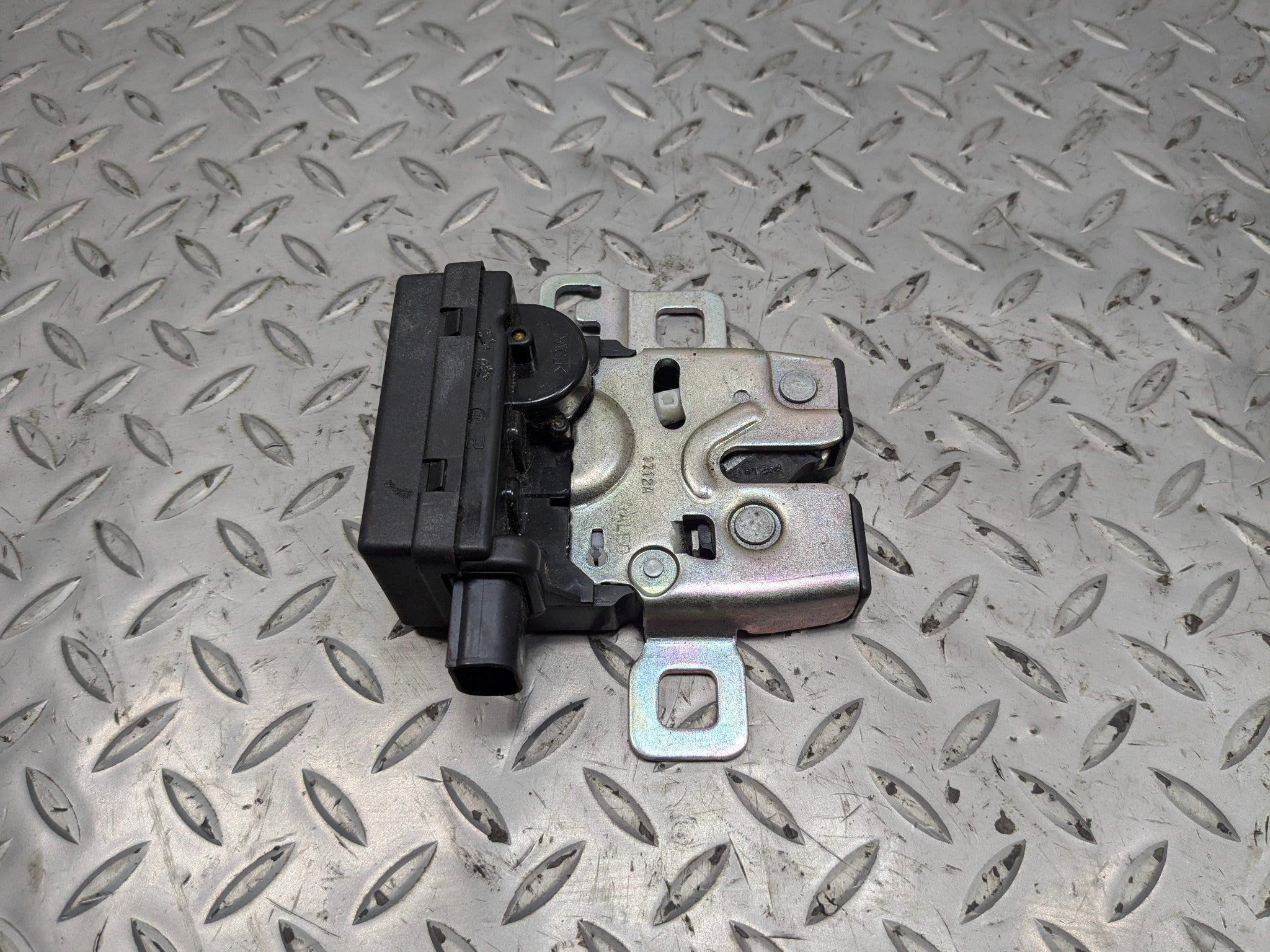 2010 - 2013 OEM MINI COOPER REAR TRUNK HATCH LID LATCH LOCK RELEASE ACTUATOR