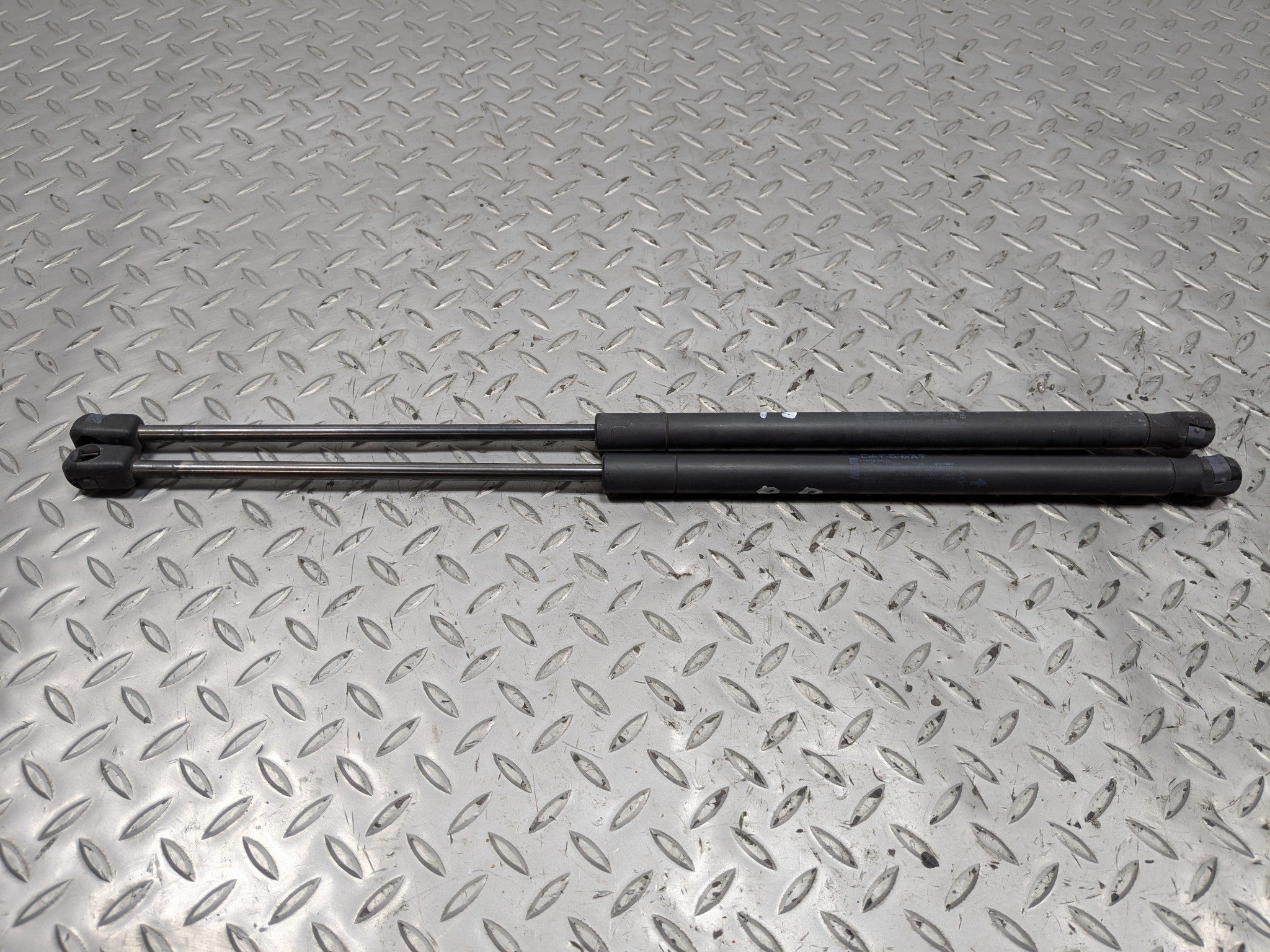 2010 - 2013 OEM MINI COOPER REAR LEFT AND RIGHT SIDE HATCH SUPPORT STRUTS SET