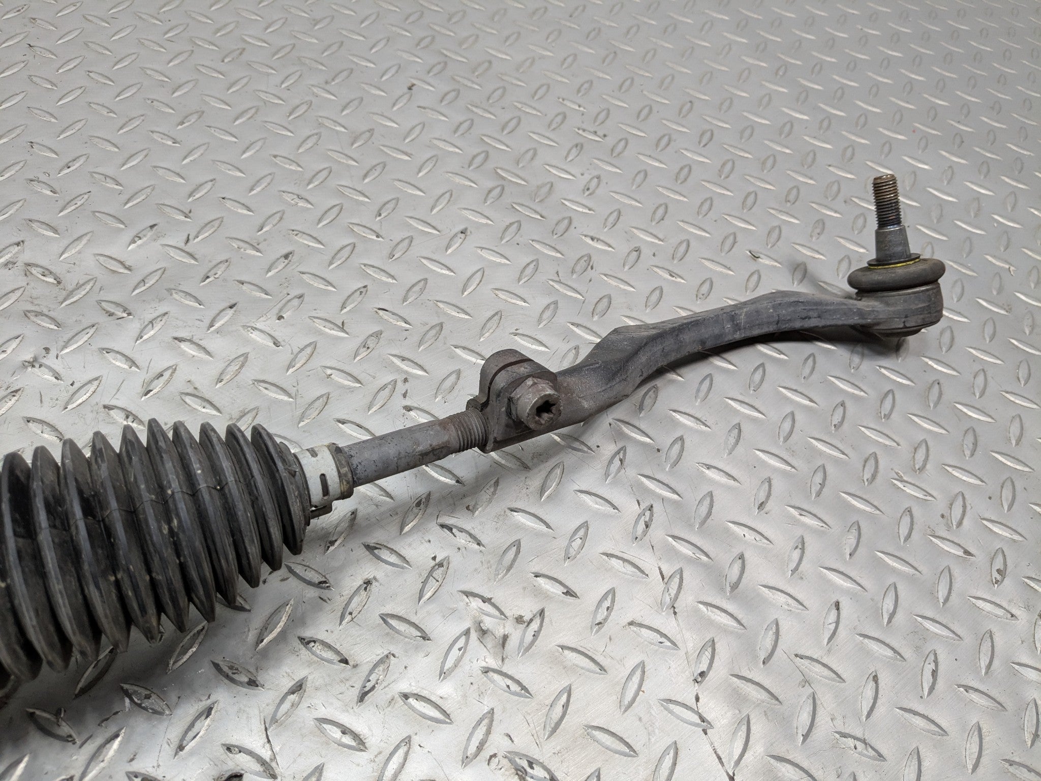 2010 - 2013 OEM MINI COOPER POWER STEERING GEAR RACK AND PINION ASSEMBLY