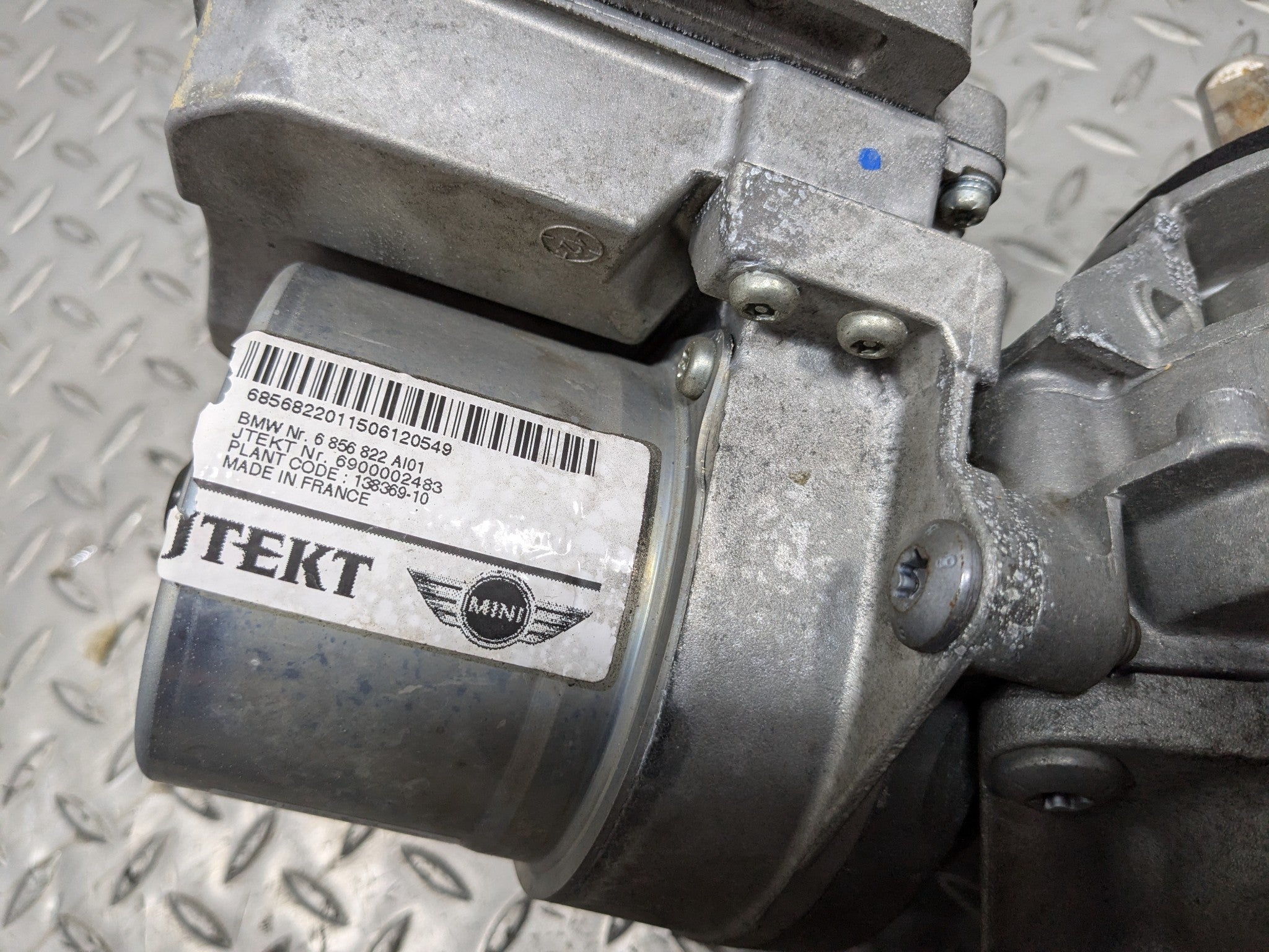 2010 - 2013 OEM MINI COOPER POWER STEERING GEAR RACK AND PINION ASSEMBLY