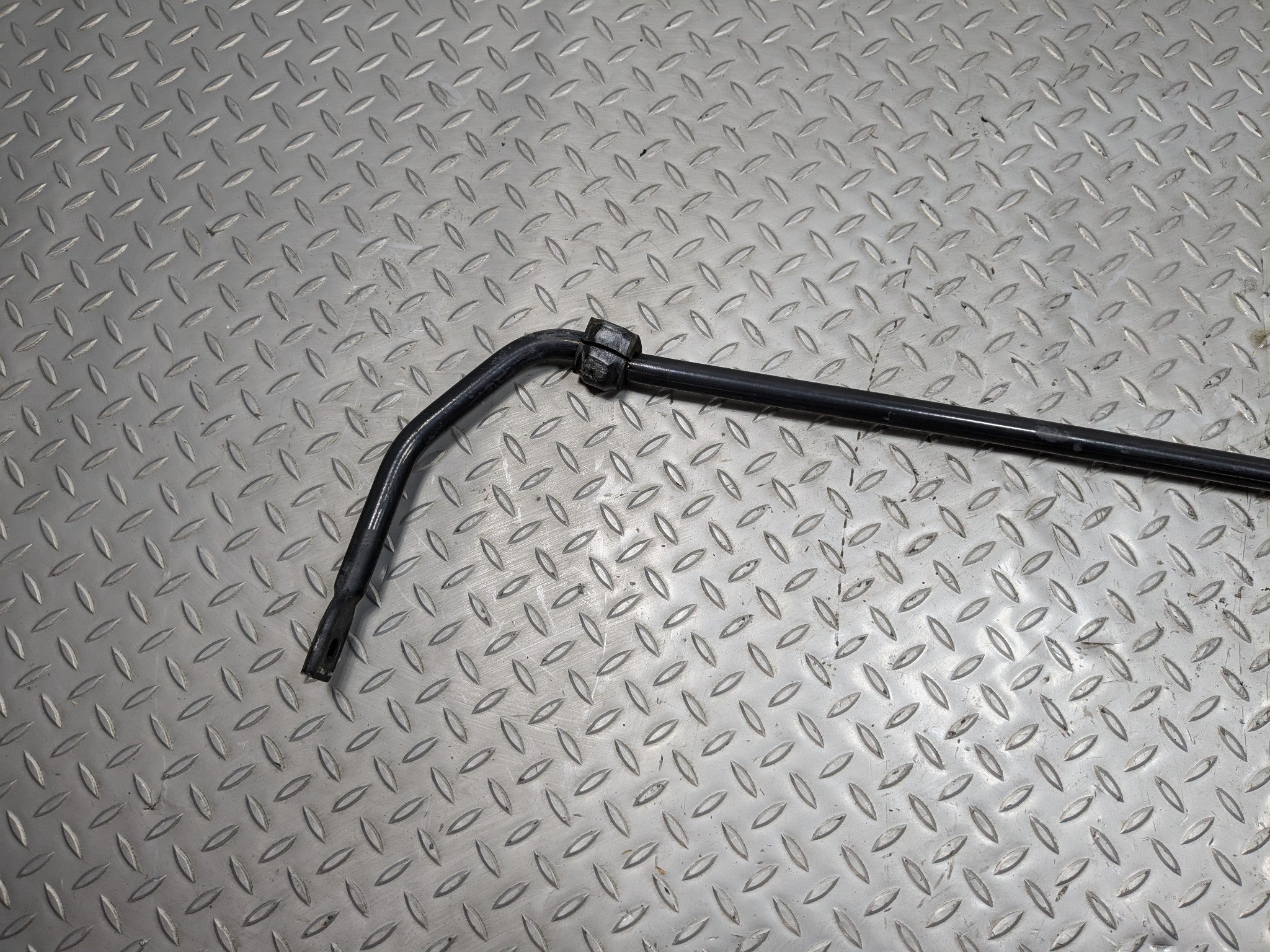 2010 - 2013 OEM MINI COOPER REAR SUSPENSION ANTI ROLL STABILIZER SWAY BAR