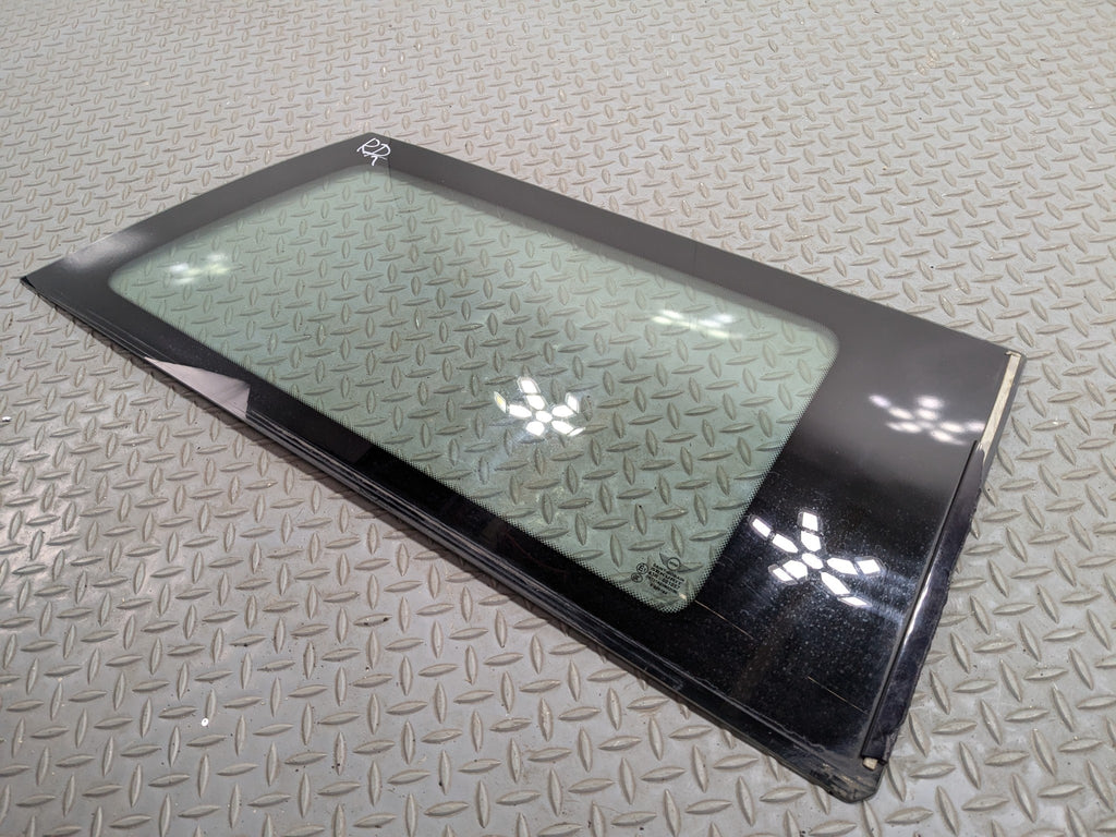 2010 - 2013 OEM MINI COOPER REAR RIGHT PASSENGER SIDE QUARTER WINDOW GLASS HT