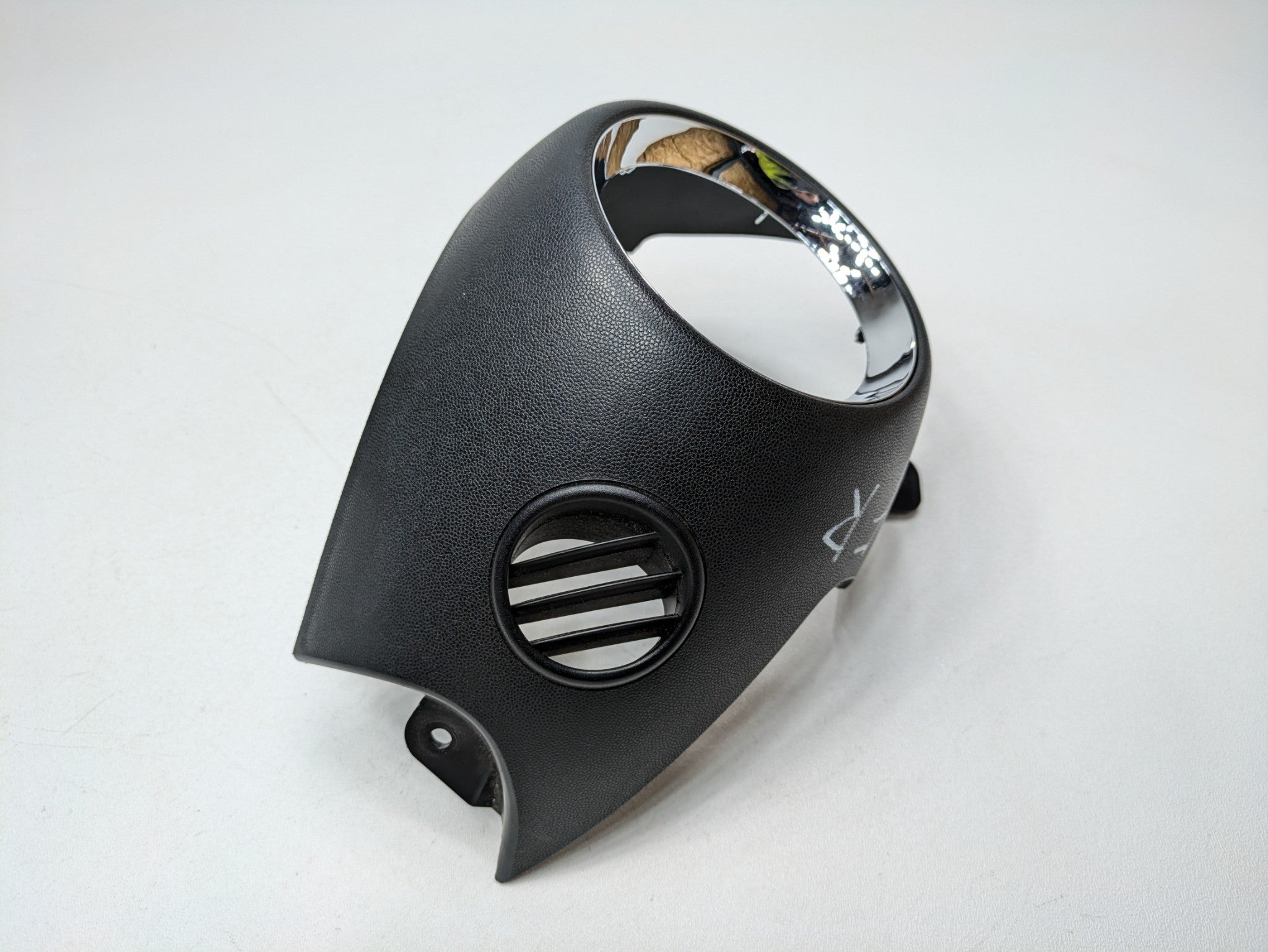 10 - 13 OEM MINI COOPER FRONT RIGHT PASSENGER SIDE AIR VENT BEZEL TRIM PANEL SET