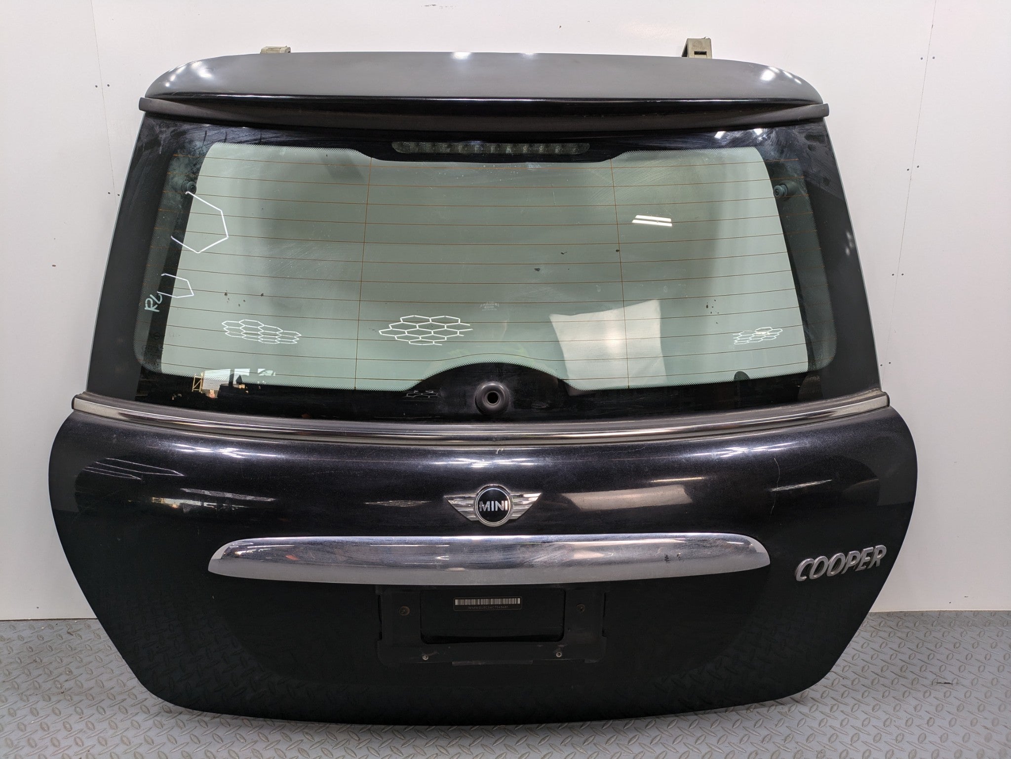 10 - 13 OEM MINI COOPER TAILGATE SHELL PANEL WITH GLASS ASSEMBLY MIDNIGHT BLACK