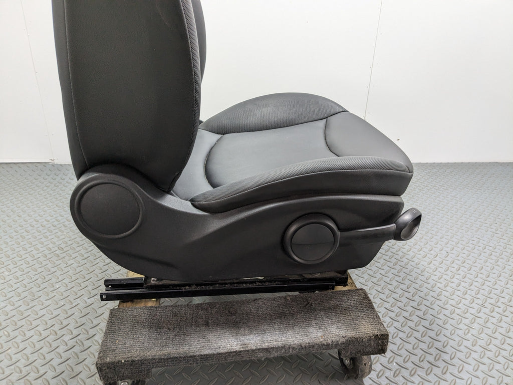 2010 - 2013 OEM MINI COOPER FRONT RIGHT PASSENGER SIDE SEAT ASSEMBLY BLACK