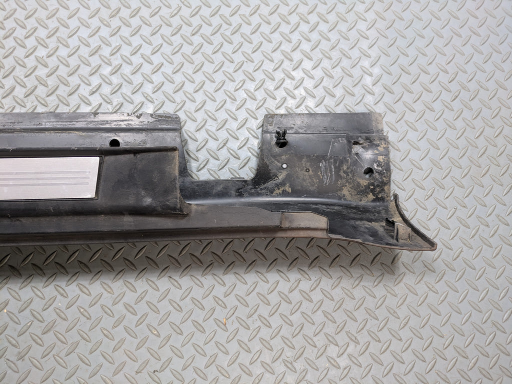 2010 - 2013 OEM MINI COOPER RIGHT SIDE SKIRT ROCKER PANEL BODY MOLDING TRIM