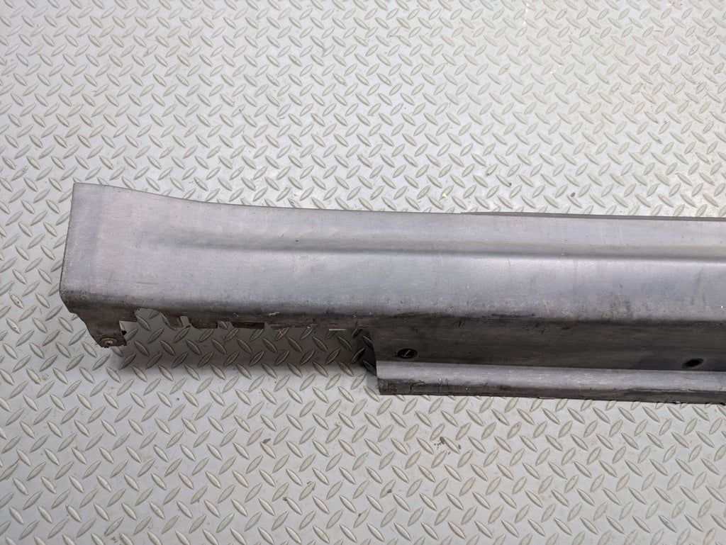 2010 - 2013 OEM MINI COOPER RIGHT SIDE SKIRT ROCKER PANEL BODY MOLDING TRIM