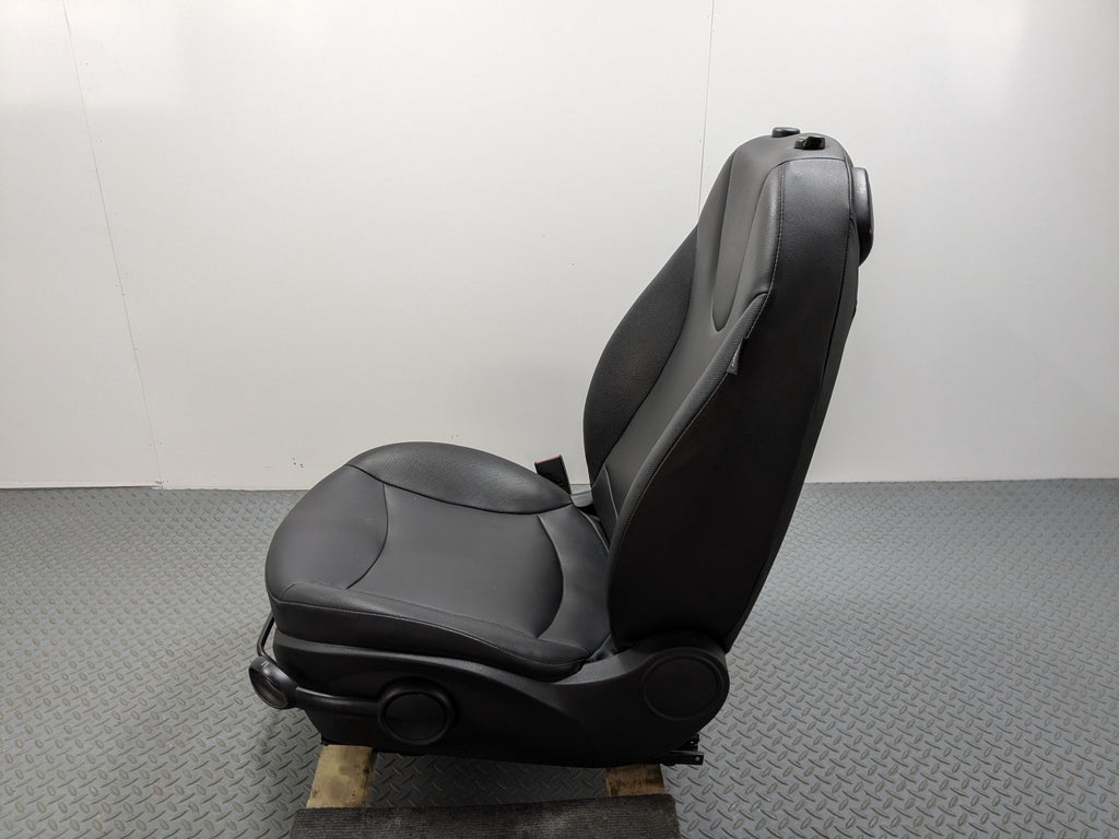 2010 - 2013 OEM MINI COOPER FRONT LEFT DRIVER SIDE SEAT ASSEMBLY BLACK