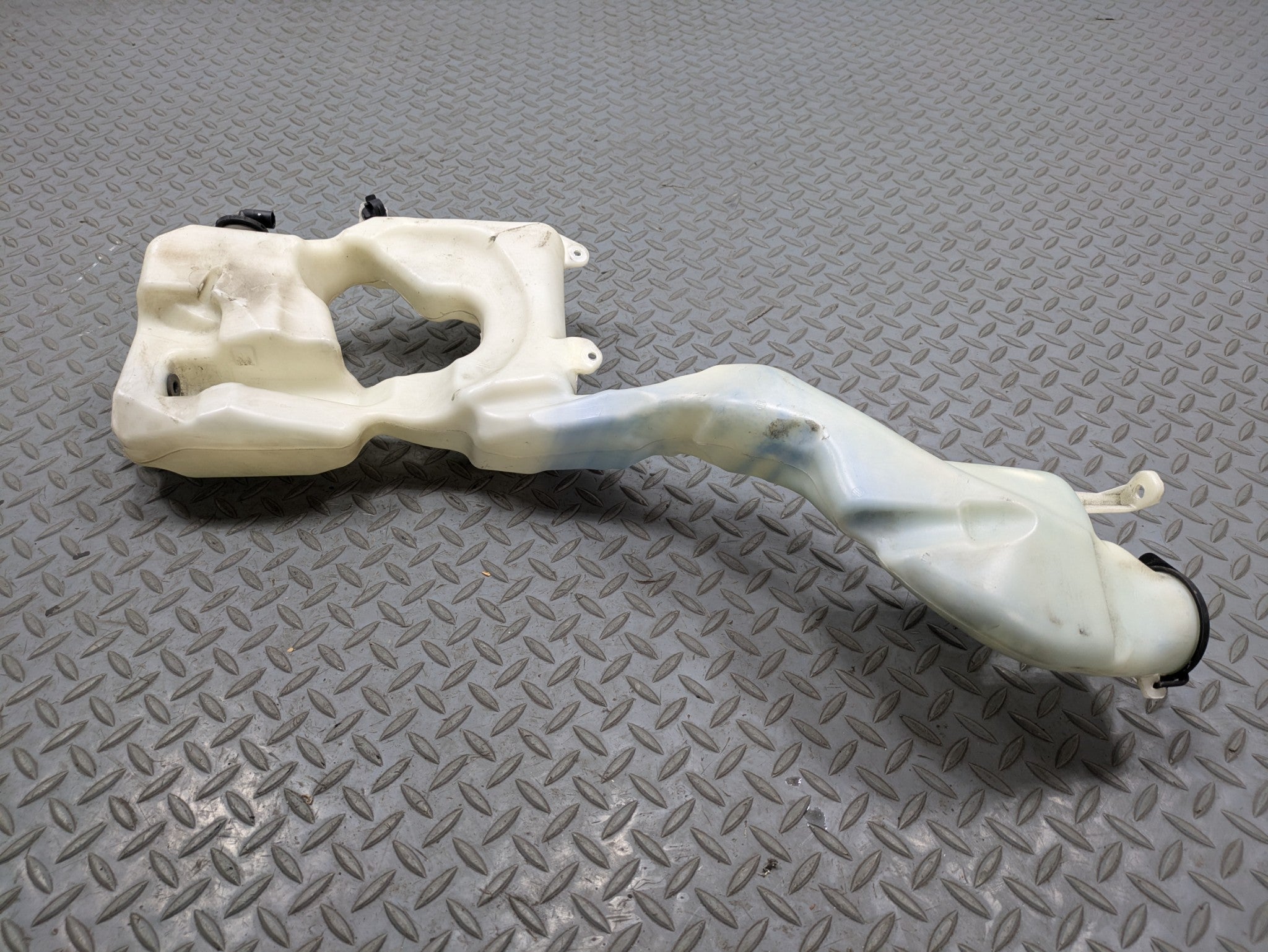 2010 - 2013 OEM MINI COOPER WINDSHIELD WASHER BOTTLE FLUID RESERVOIR TANK