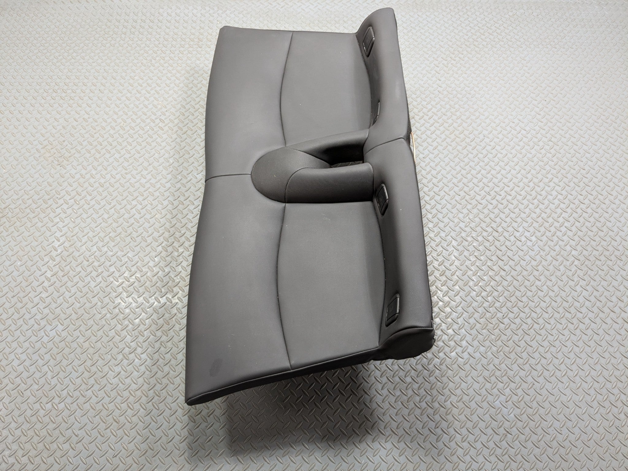 10 - 13 OEM MINI COOPER REAR LEFT AND RIGHT BOTTOM LOWER LEATHER SEAT CUSHION