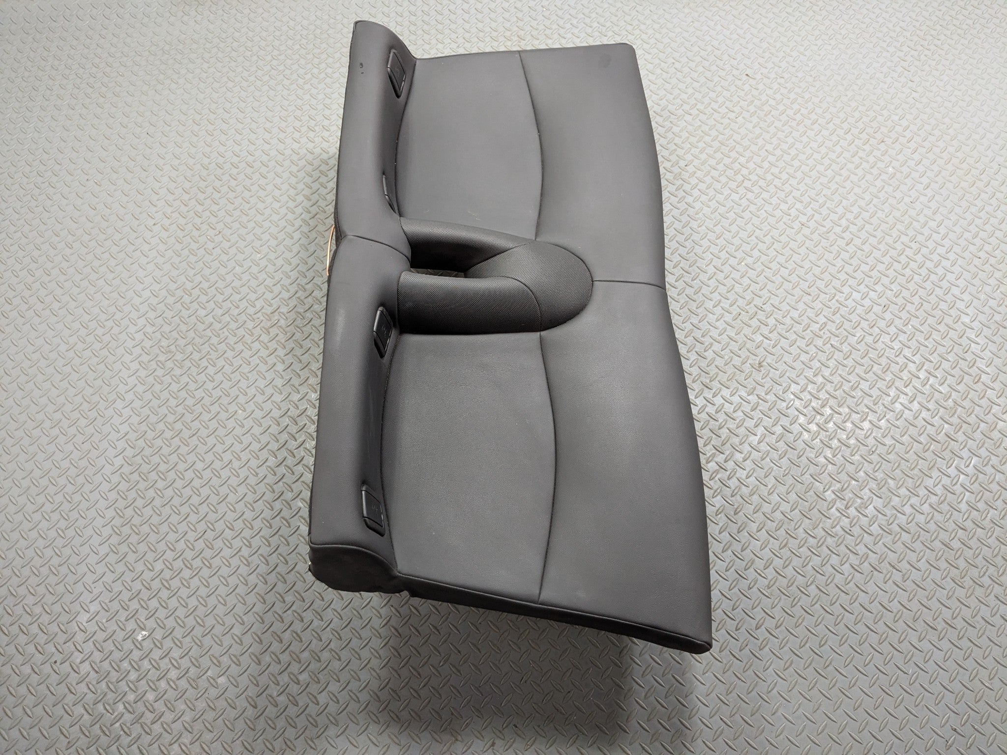 10 - 13 OEM MINI COOPER REAR LEFT AND RIGHT BOTTOM LOWER LEATHER SEAT CUSHION