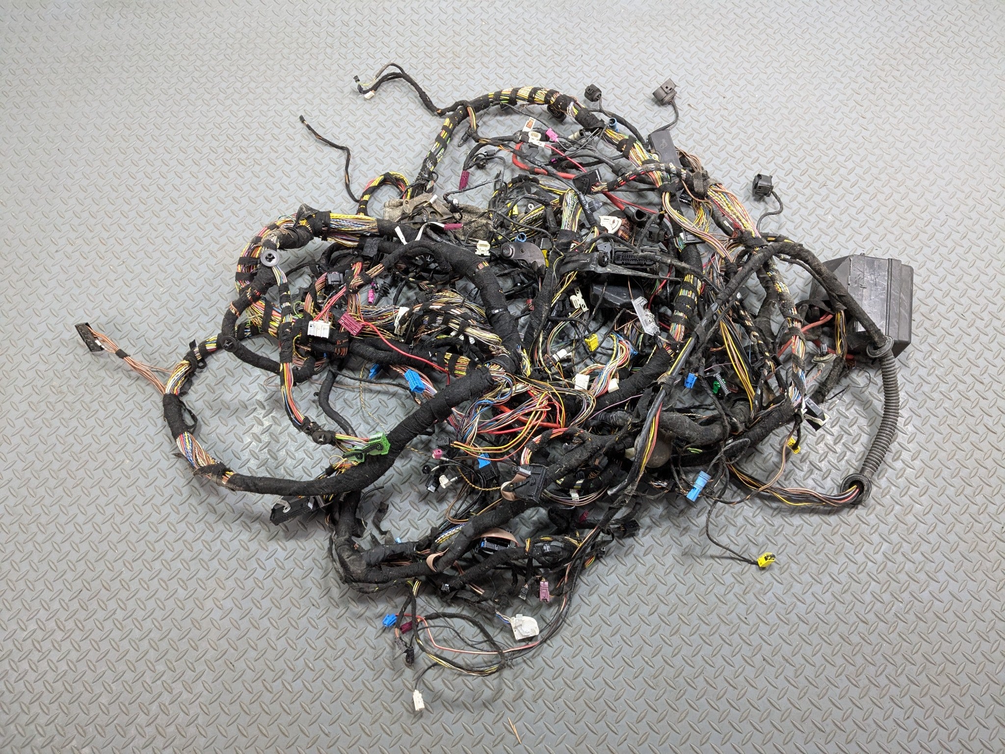 2010 - 2013 OEM MINI COOPER INTERIOR BODY WIRE HARNESS CABLE AND CONNECTOR