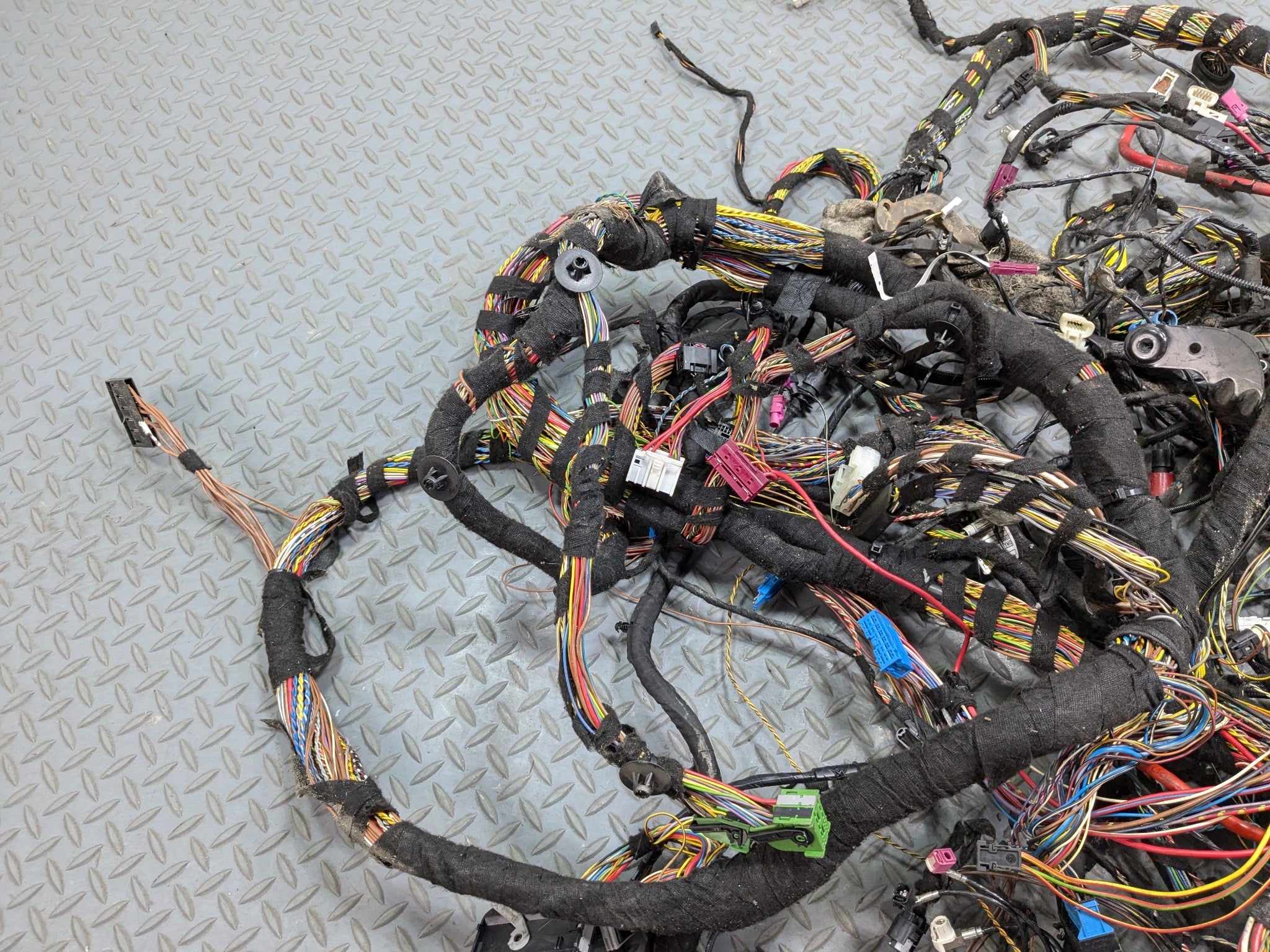 2010 - 2013 OEM MINI COOPER INTERIOR BODY WIRE HARNESS CABLE AND CONNECTOR