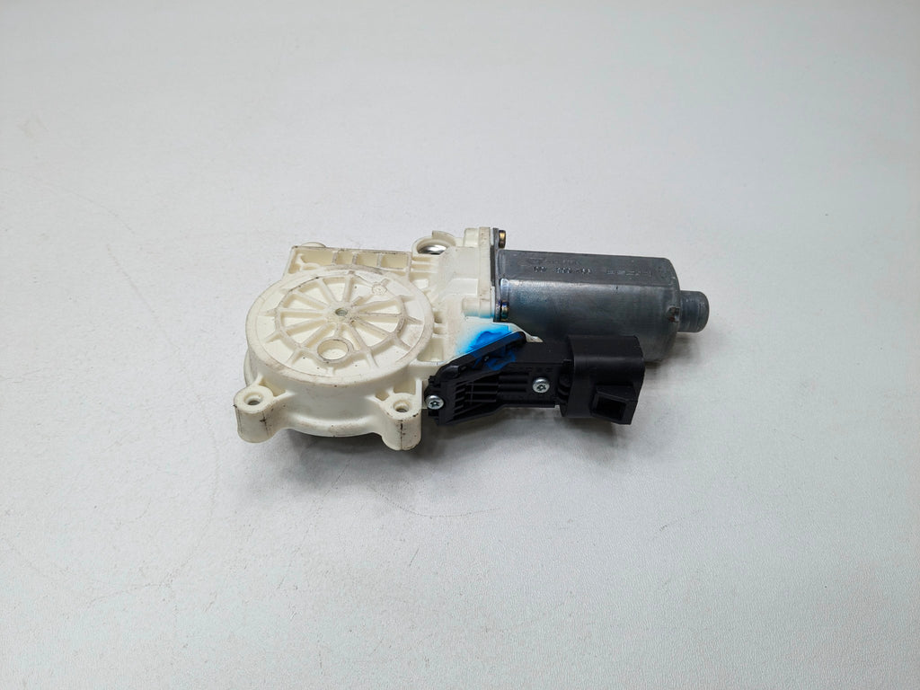 2005 - 2007 OEM CADILLAC CTS FRONT LEFT DRIVER SIDE POWER WINDOW MOTOR