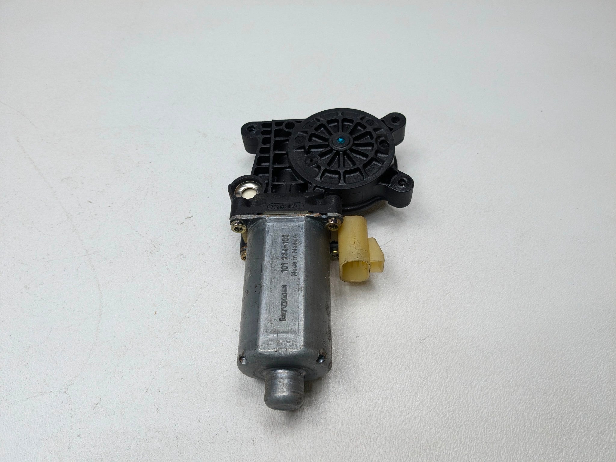 2005 - 2007 OEM CADILLAC CTS REAR LEFT DRIVER SIDE POWER WINDOW MOTOR