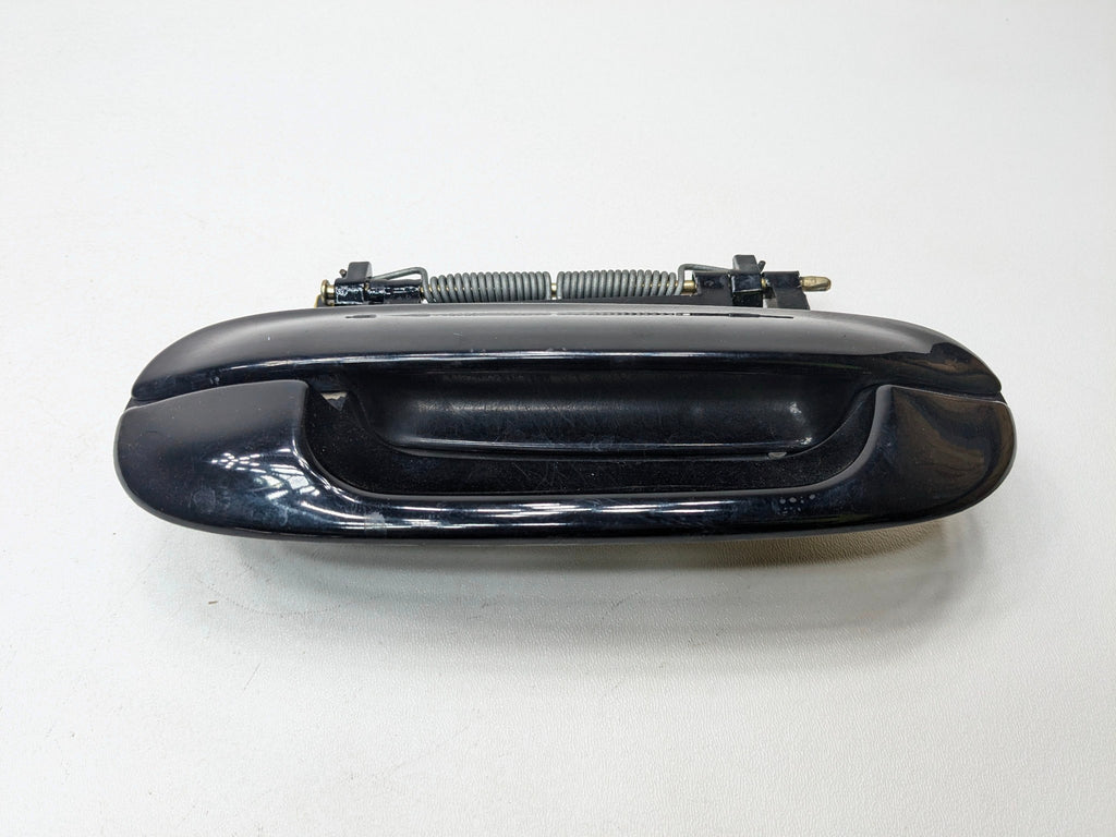 2005 - 2007 OEM CADILLAC CTS FRONT RIGHT PASSENGER SIDE EXTERIOR DOOR HANDLE