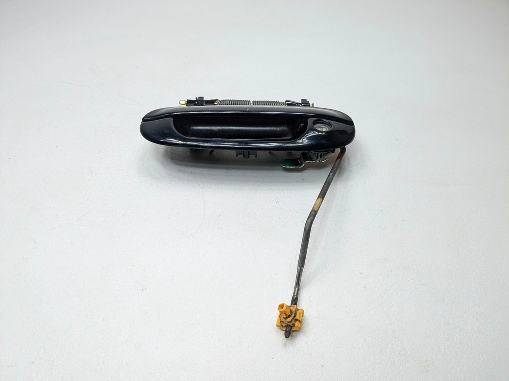 2005 - 2007 OEM CADILLAC CTS FRONT LEFT DRIVER SIDE EXTERIOR DOOR HANDLE