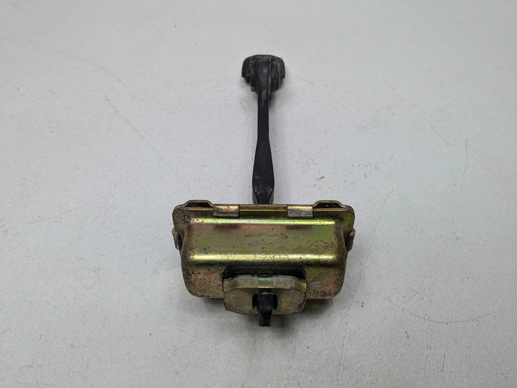 2005 - 2007 OEM CADILLAC CTS REAR LEFT DRIVER SIDE DOOR CHECK STRAP STOPPER