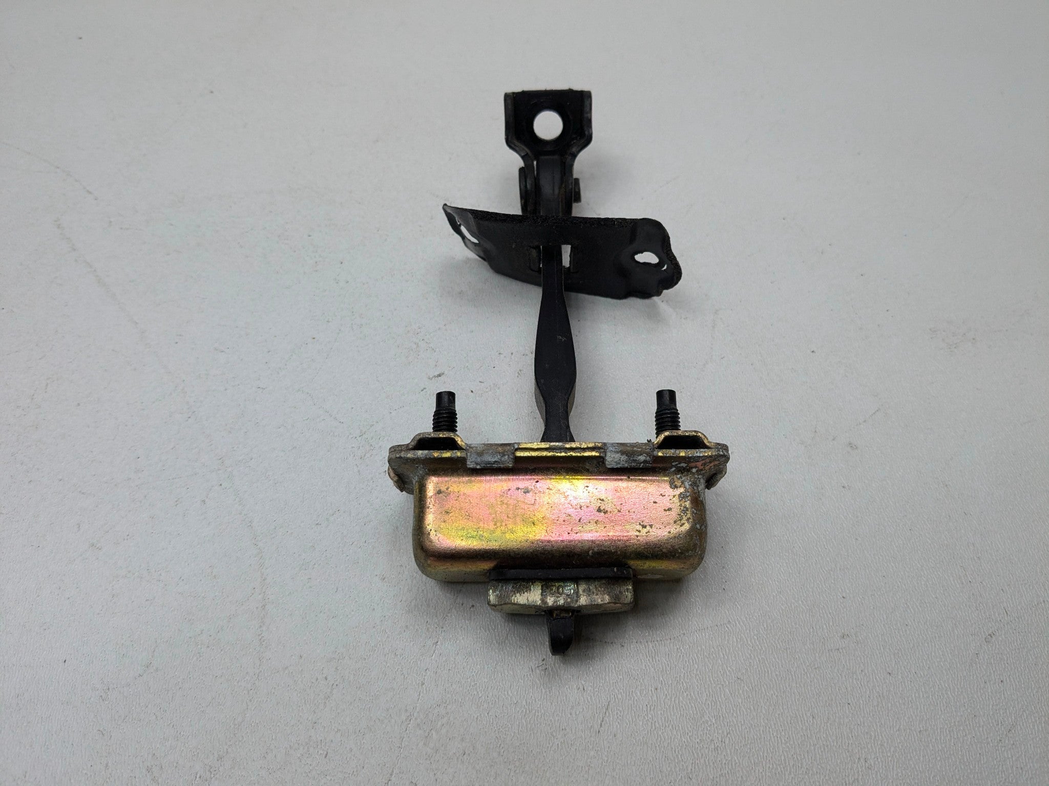 2005 - 2007 OEM CADILLAC CTS REAR RIGHT PASSENGER SIDE DOOR CHECK STRAP STOPPER