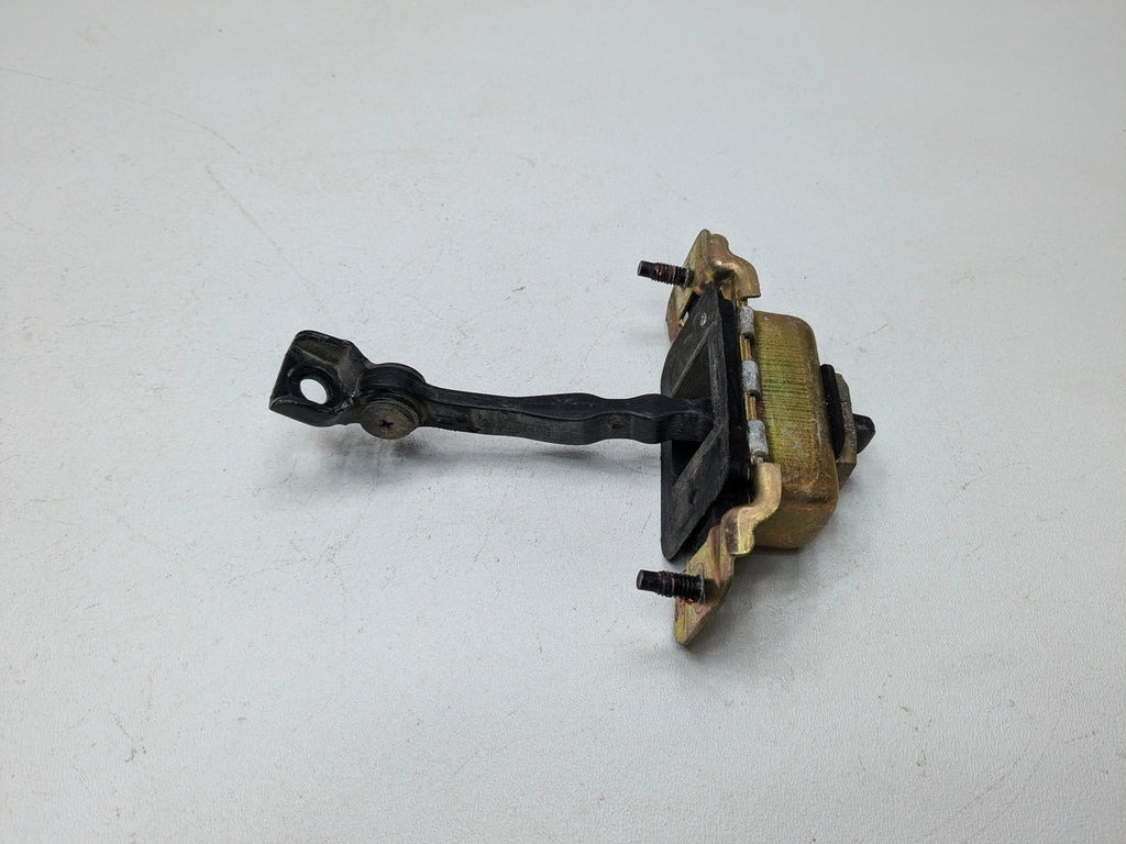 2005 - 2007 OEM CADILLAC CTS FRONT LEFT DRIVER SIDE DOOR CHECK STRAP STOPPER