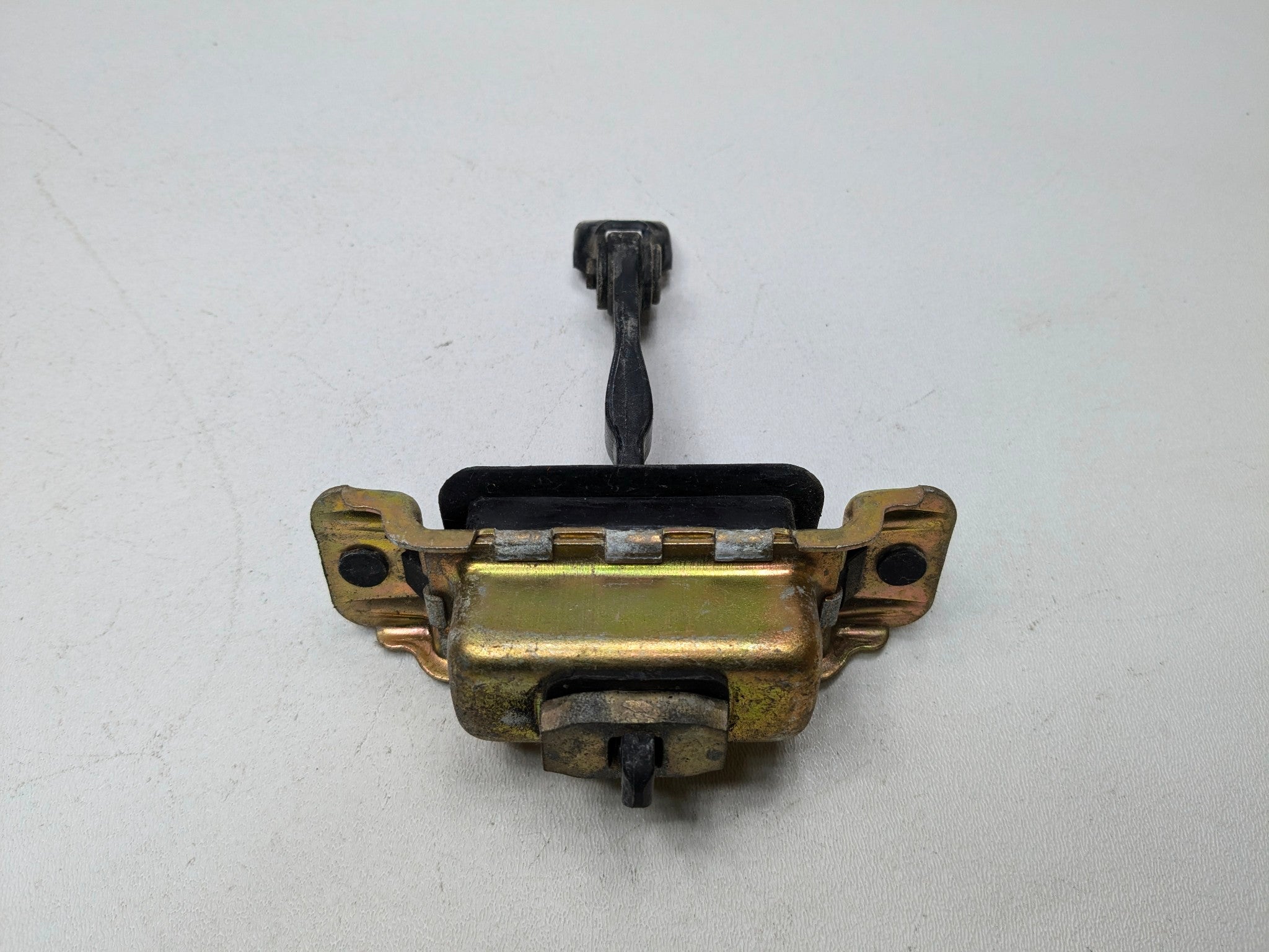 2005 - 2007 OEM CADILLAC CTS FRONT LEFT DRIVER SIDE DOOR CHECK STRAP STOPPER