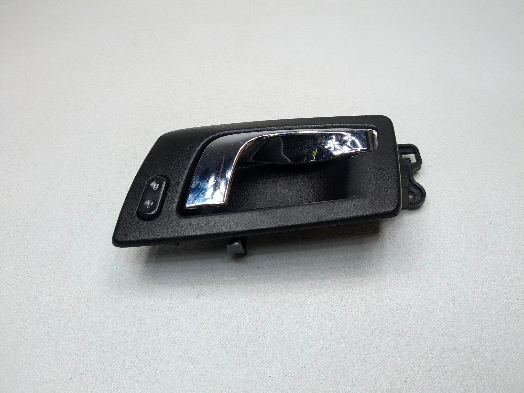 2005 - 2007 OEM CADILLAC CTS FRONT LEFT DRIVER SIDE INTERIOR DOOR HANDEL