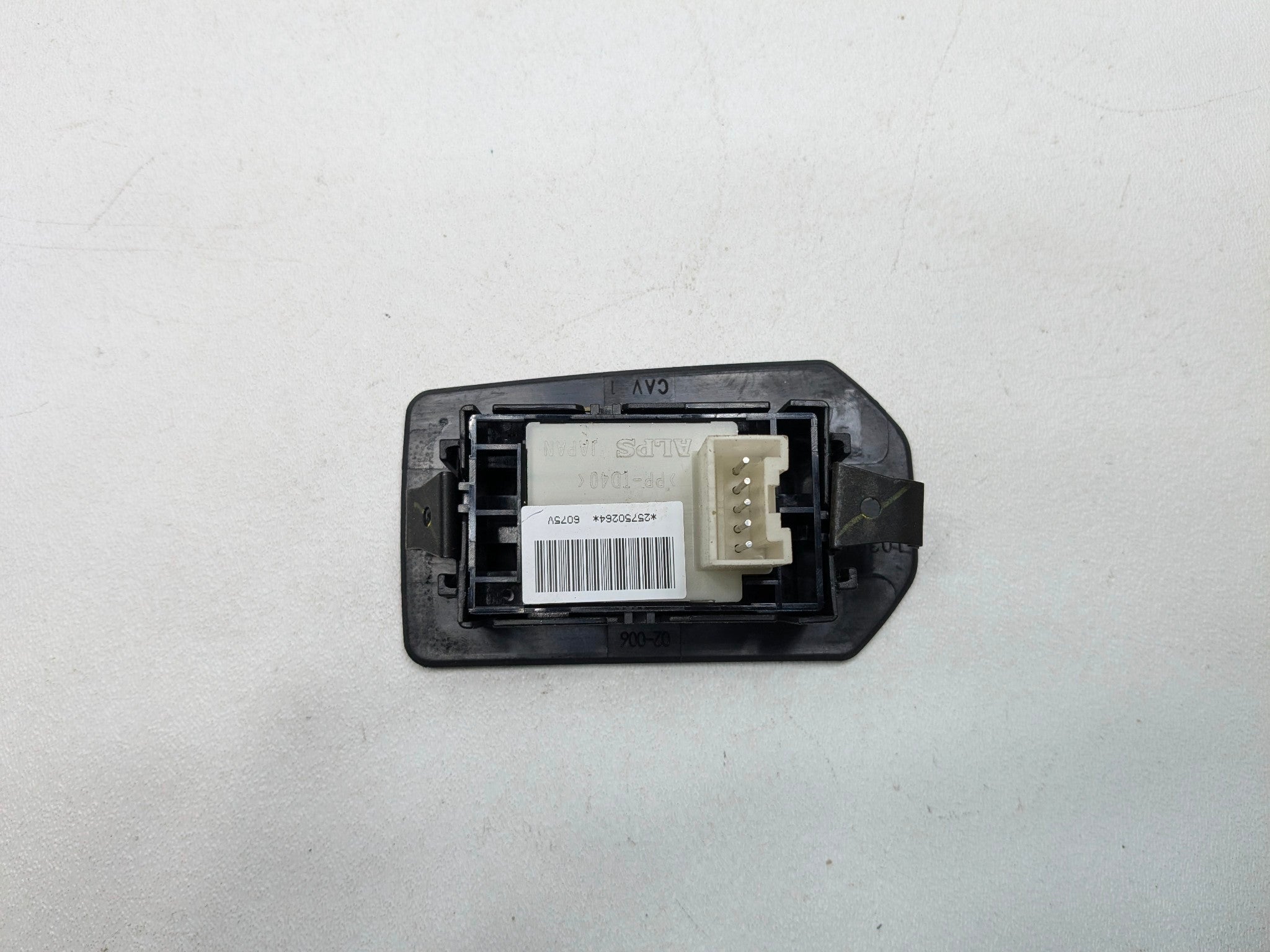 2005 - 2007 OEM CADILLAC CTS REAR RIGHT PASSENGER SIDE DOOR WINDOW SWITCH BLACK
