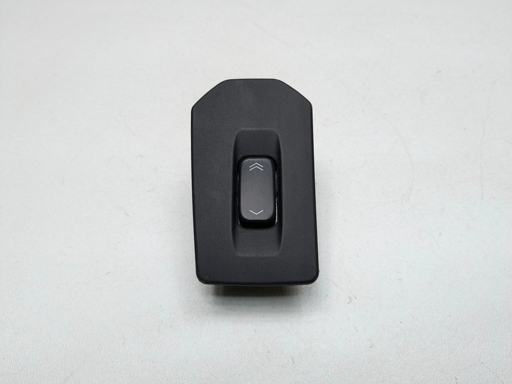 2005 - 2007 OEM CADILLAC CTS REAR LEFT DRIVER SIDE DOOR WINDOW SWITCH BLACK