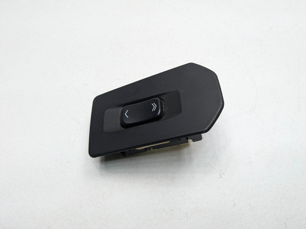 2005 - 2007 OEM CADILLAC CTS REAR LEFT DRIVER SIDE DOOR WINDOW SWITCH BLACK