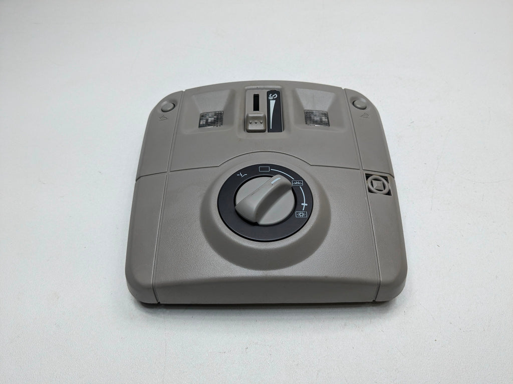 2005 - 2007 OEM CADILLAC CTS FRONT OVERHEAD CONSOLE DOME LIGHT SWITCH ASSEMBLY