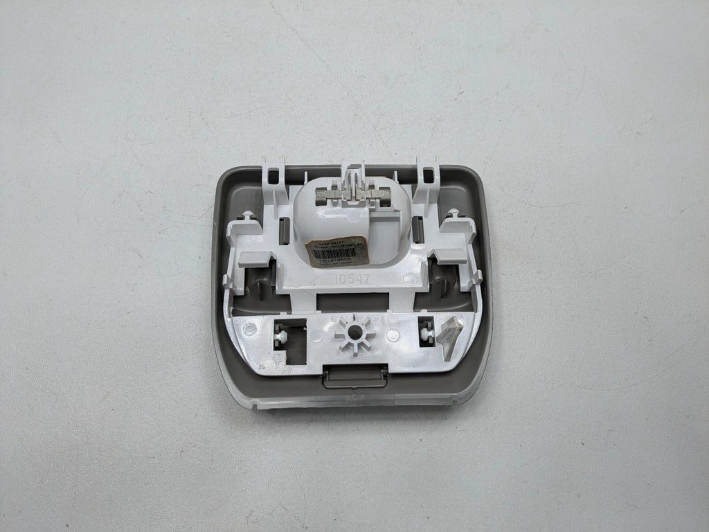 2005 - 2007 OEM CADILLAC CTS REAR OVERHEAD CONSOLE DOME LIGHT COVER LAMP GRAY
