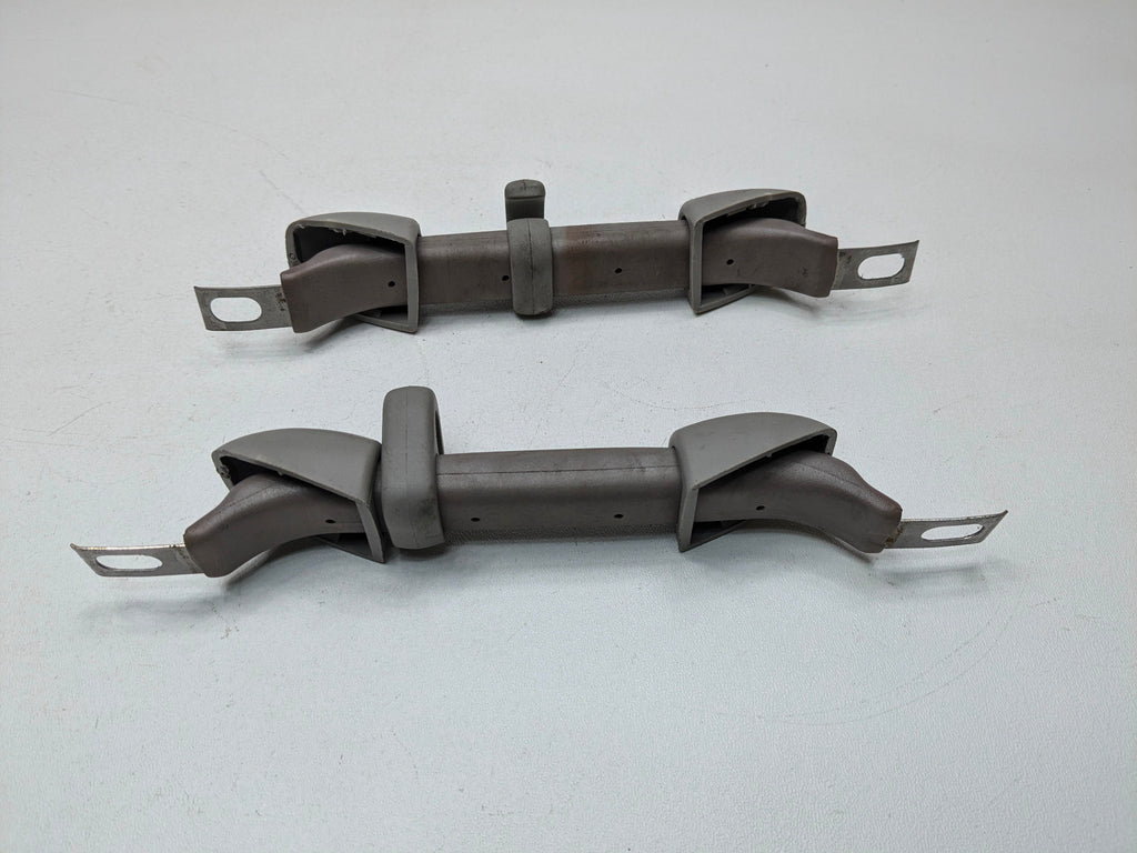 2005 - 2007 OEM CADILLAC CTS INTERIOR OVERHEAD GRAB HANDLE PAIR GRAY