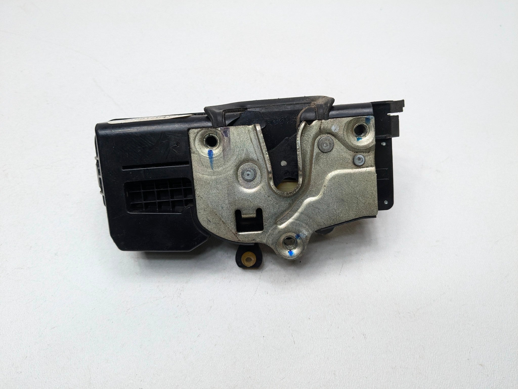 2005 - 2007 OEM CADILLAC CTS FRONT LEFT DRIVER SIDE DOOR LATCH LOCK ACTUATOR
