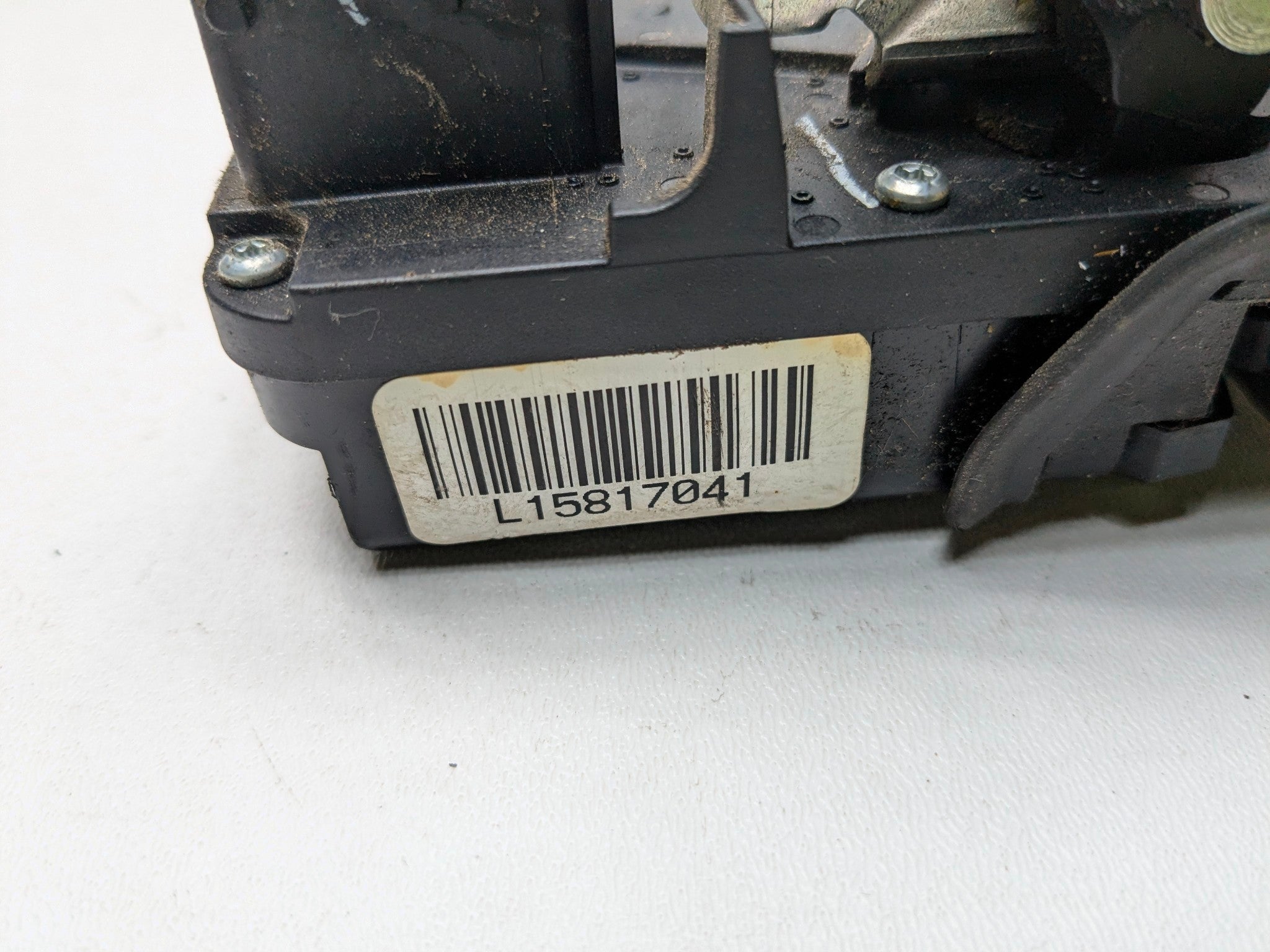 2005 - 2007 OEM CADILLAC CTS FRONT LEFT DRIVER SIDE DOOR LATCH LOCK ACTUATOR
