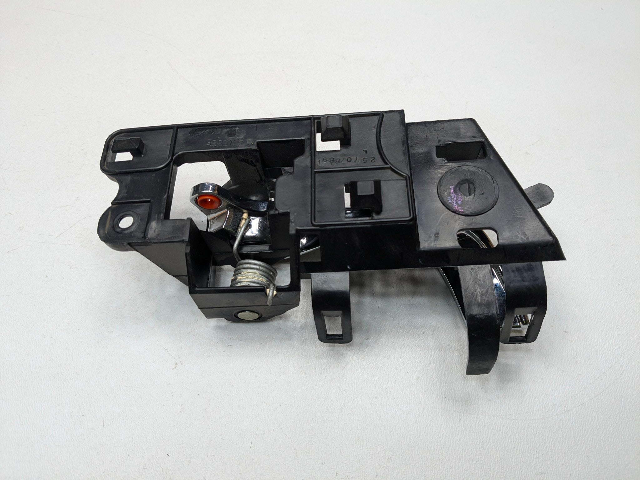 2005 - 2007 OEM CADILLAC CTS REAR LEFT DRIVER SIDE INTERIOR DOOR HANDEL
