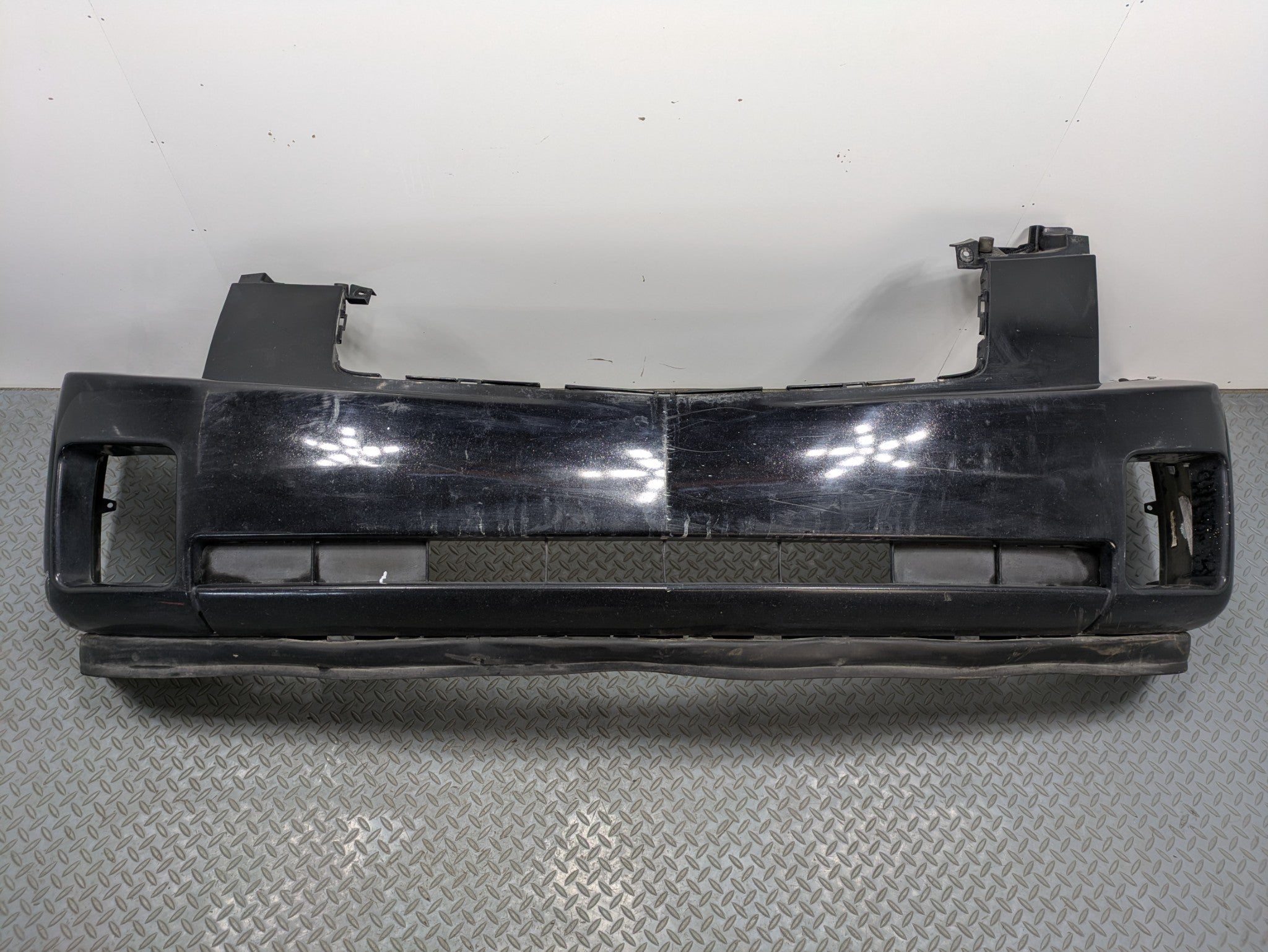 2005 - 2007 OEM CADILLAC CTS FRONT BUMPER COVER PANEL ASSEMBLY BLACK