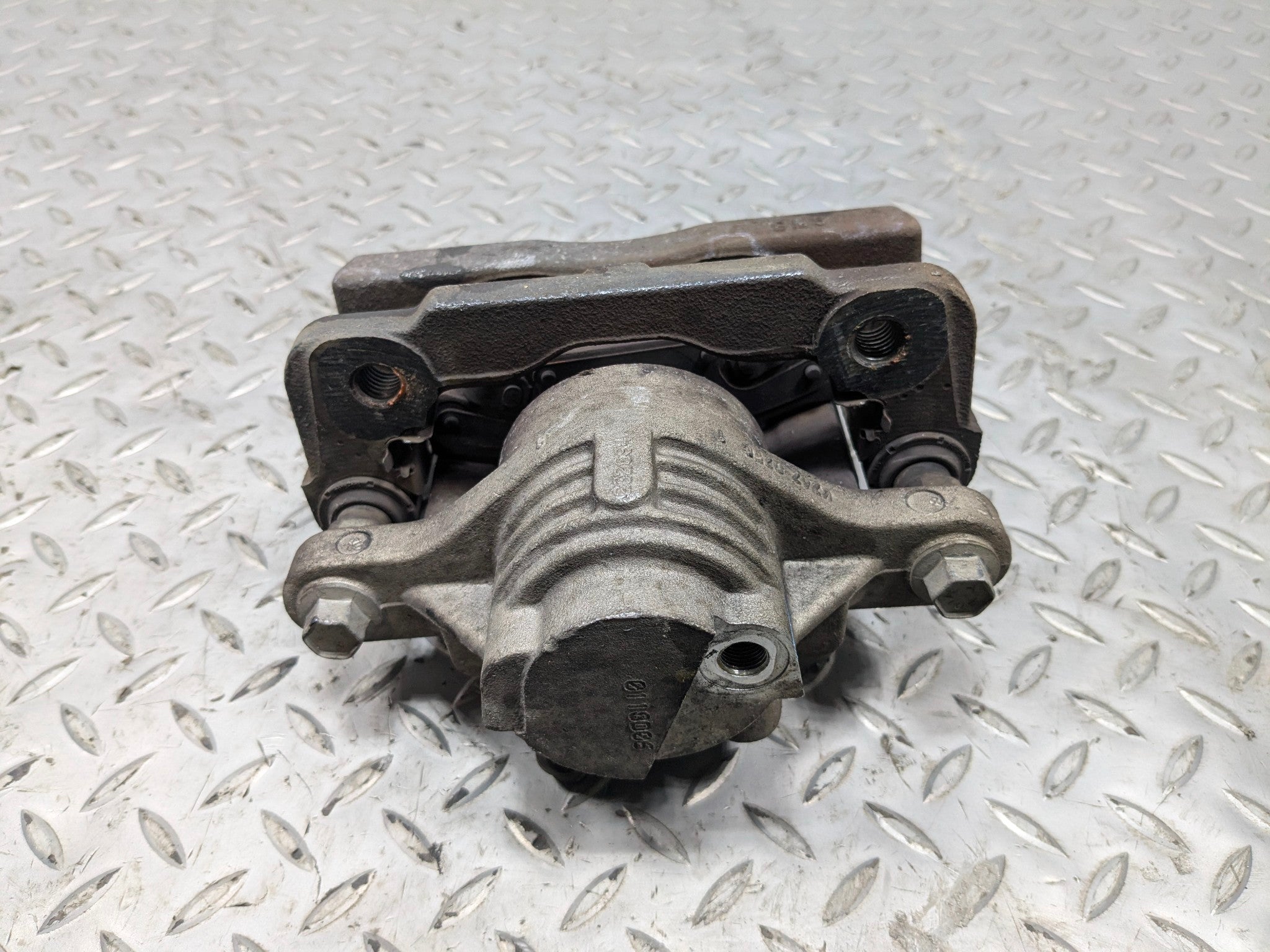 2005 - 2007 OEM CADILLAC CTS REAR RIGHT PASSENGER SIDE BRAKE CALIPER ASSEMBLY