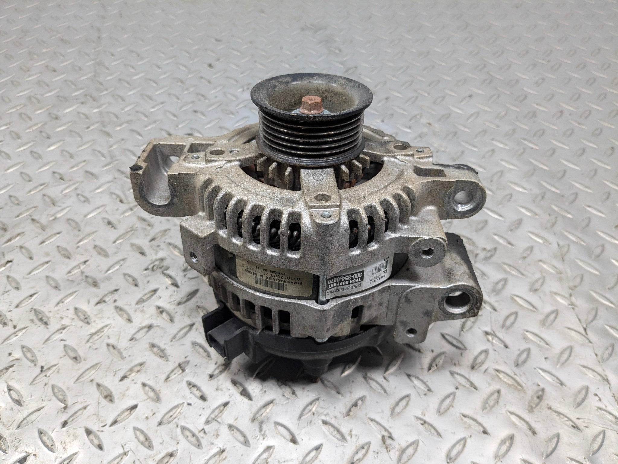 2005 - 2007 OEM CADILLAC CTS 2.8L POWER GENERATOR ENGINE MOTOR ALTERNATOR