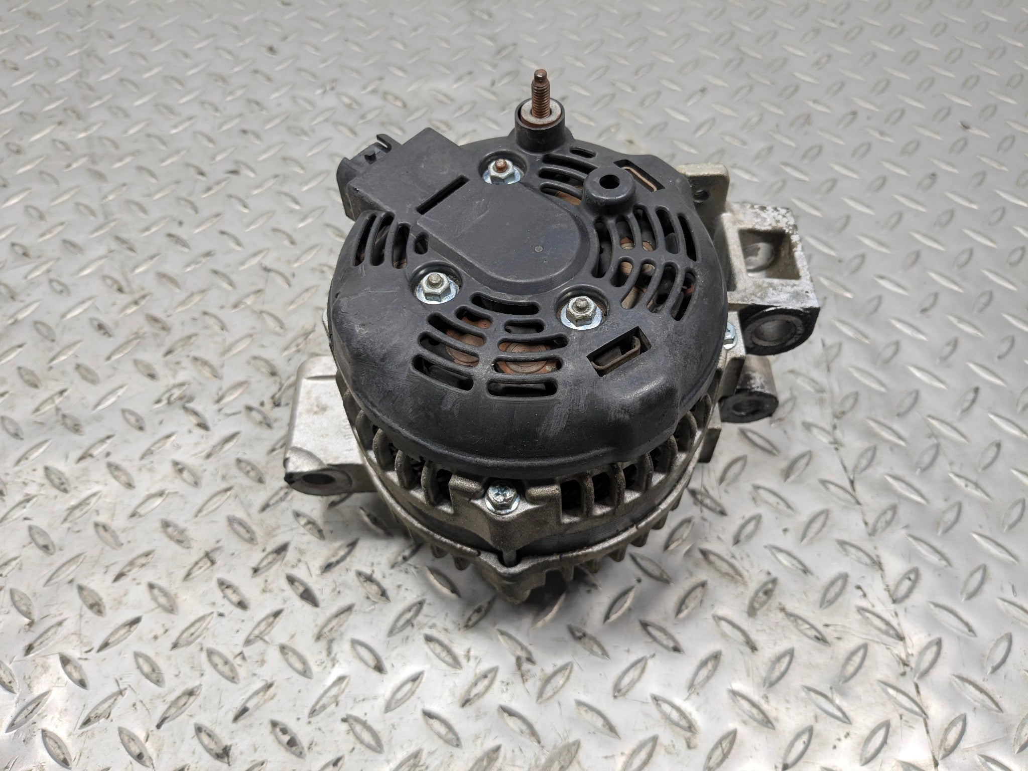 2005 - 2007 OEM CADILLAC CTS 2.8L POWER GENERATOR ENGINE MOTOR ALTERNATOR