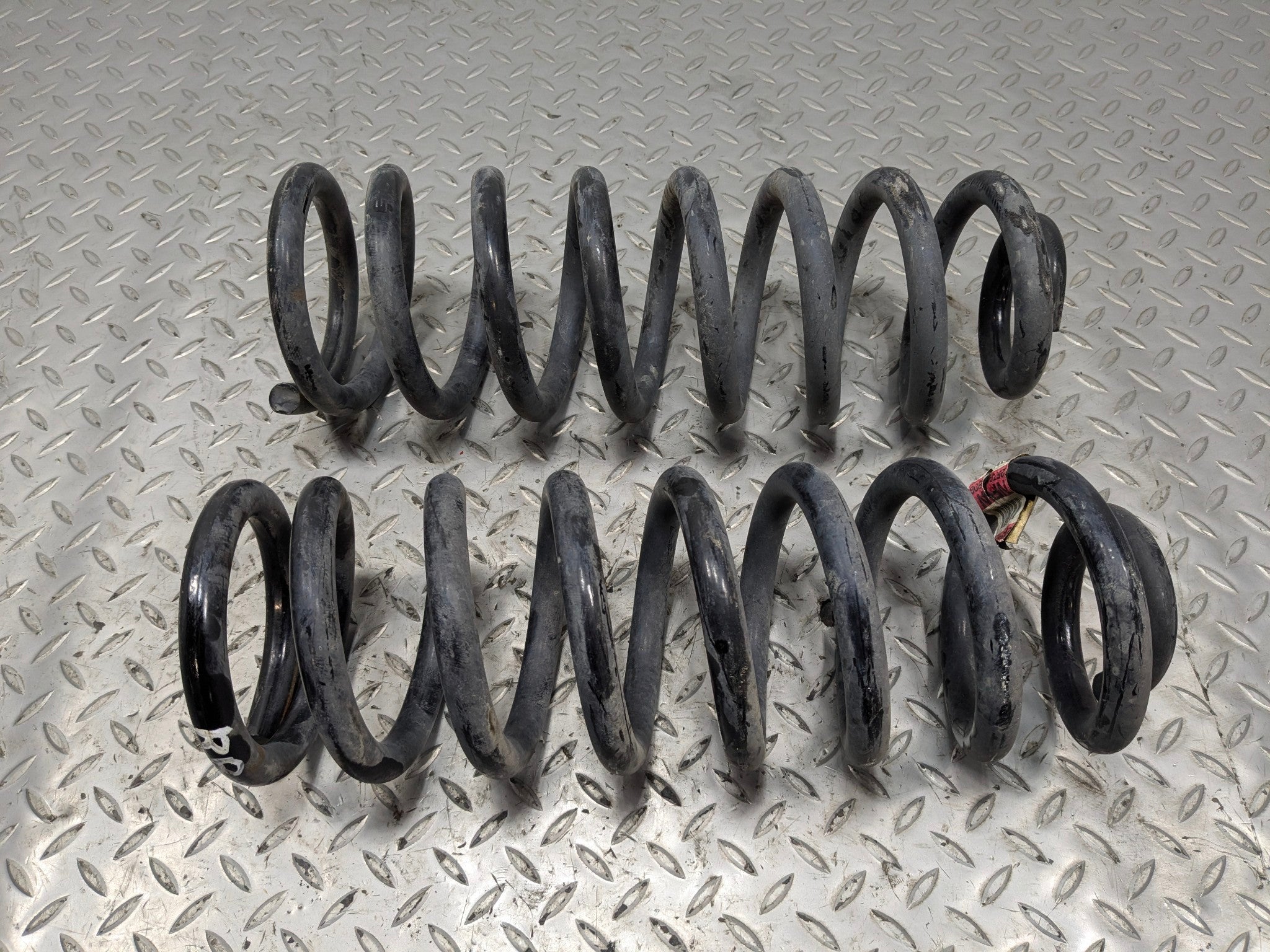 2005 - 2007 OEM CADILLAC CTS REAR LEFT AND RIGHT SIDE SUSPENSION AIR COIL SPRING
