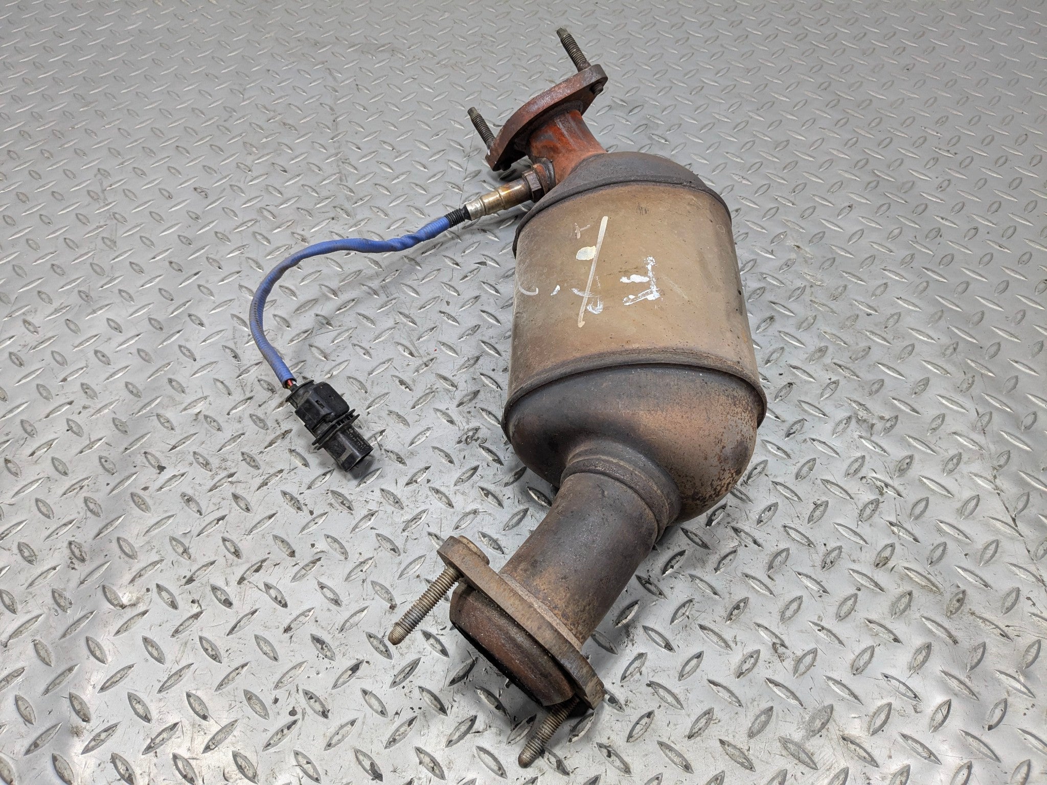 05 - 07 OEM CADILLAC CTS FRONT RIGHT PASSENGER SIDE EXHAUST DOWNPIPE