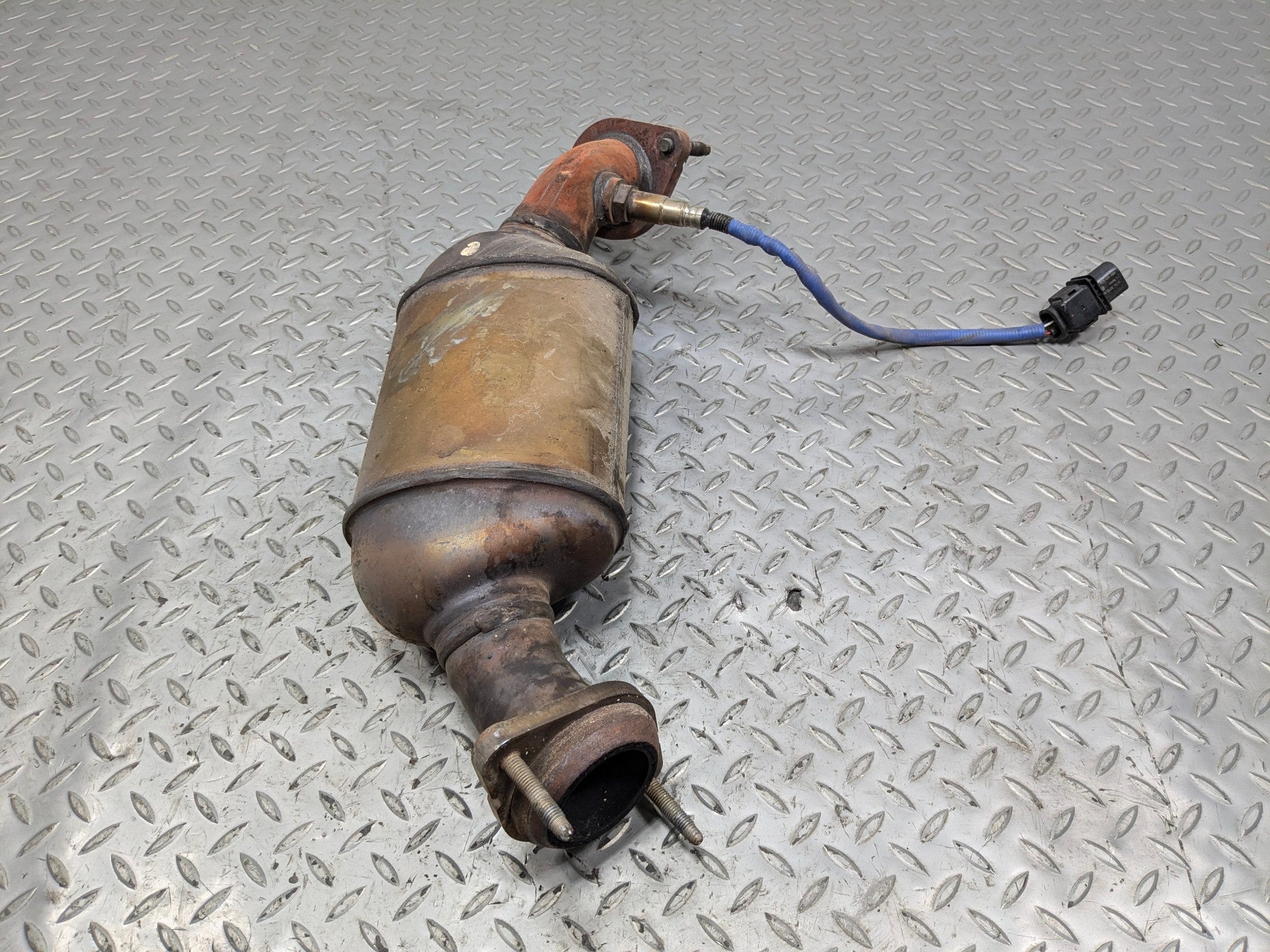 05 - 07 OEM CADILLAC CTS FRONT RIGHT PASSENGER SIDE EXHAUST DOWNPIPE