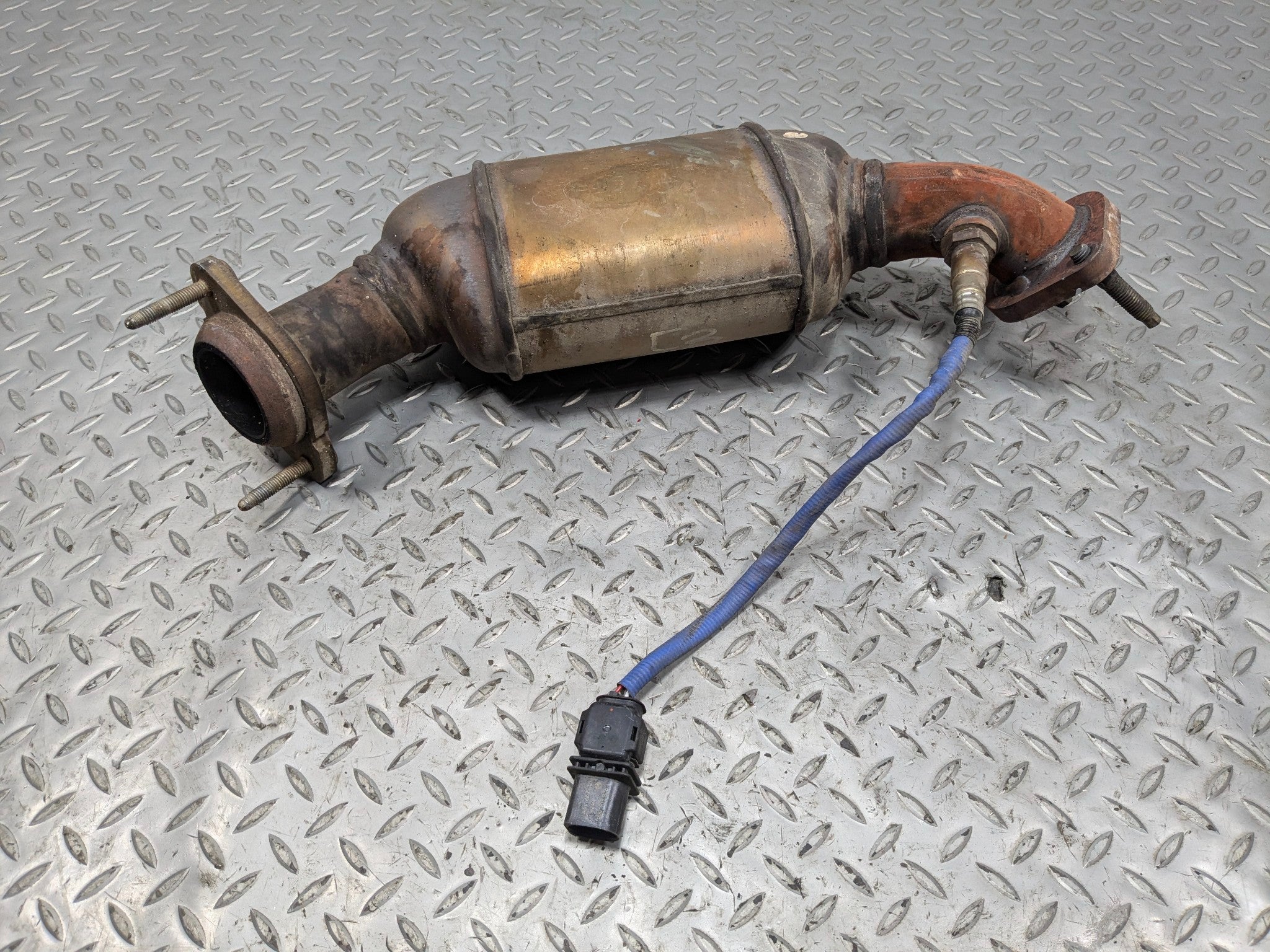 05 - 07 OEM CADILLAC CTS FRONT RIGHT PASSENGER SIDE EXHAUST DOWNPIPE